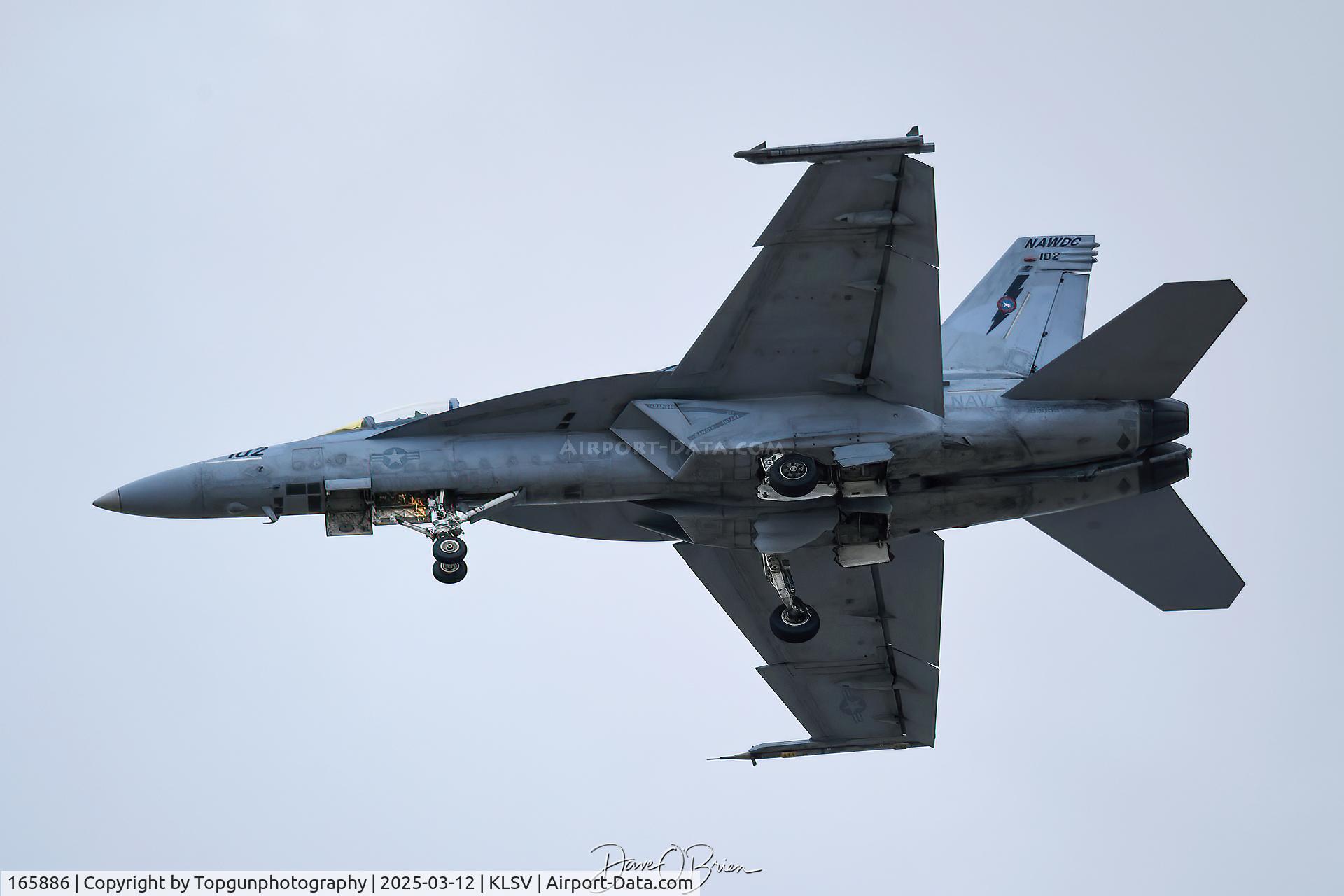165886, Boeing F/A-18F Super Hornet C/N F046, China Lake SH in for another pilot who had an IFE