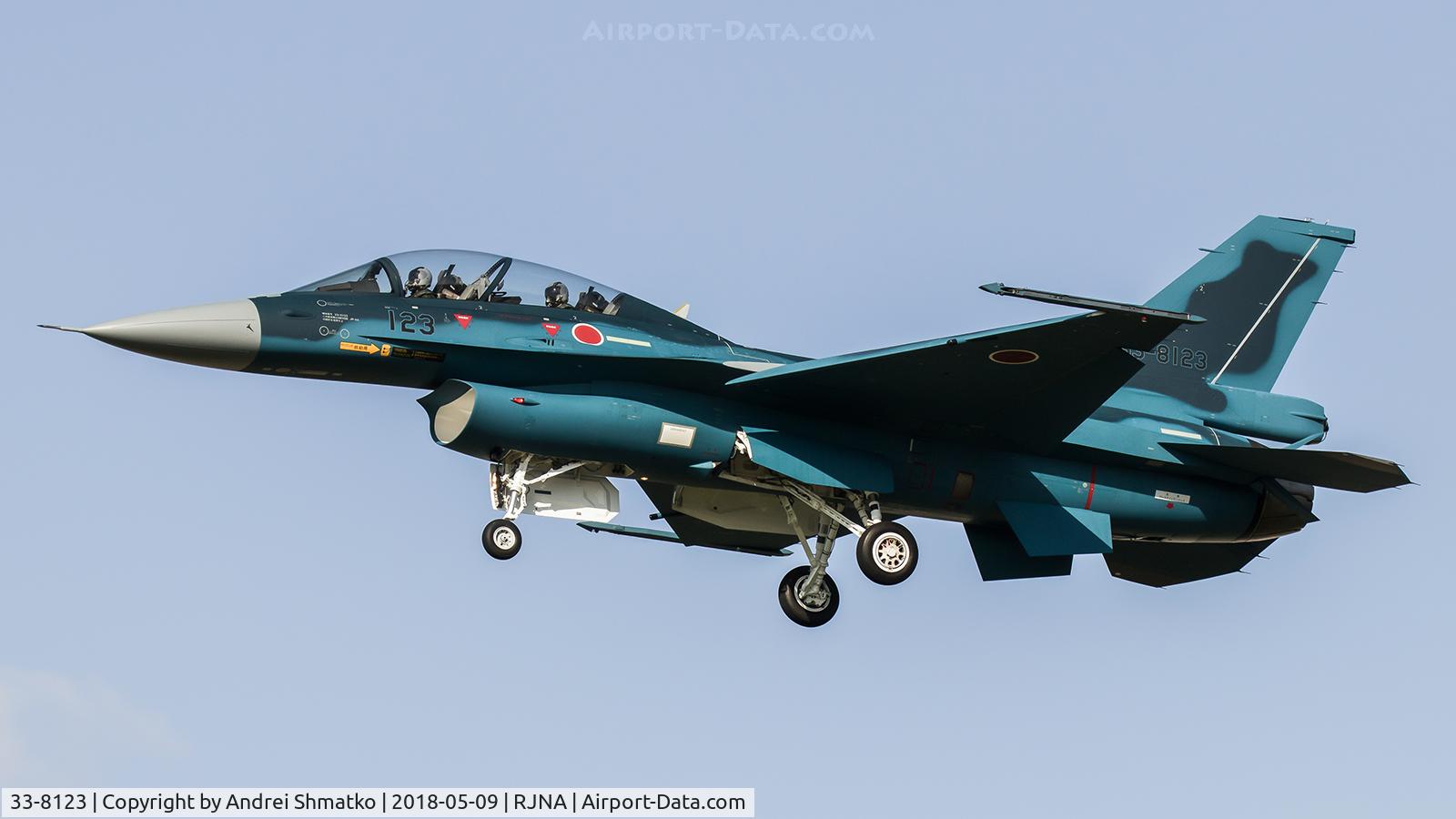 33-8123, Mitsubishi F-2B C/N 3023, Training flight.