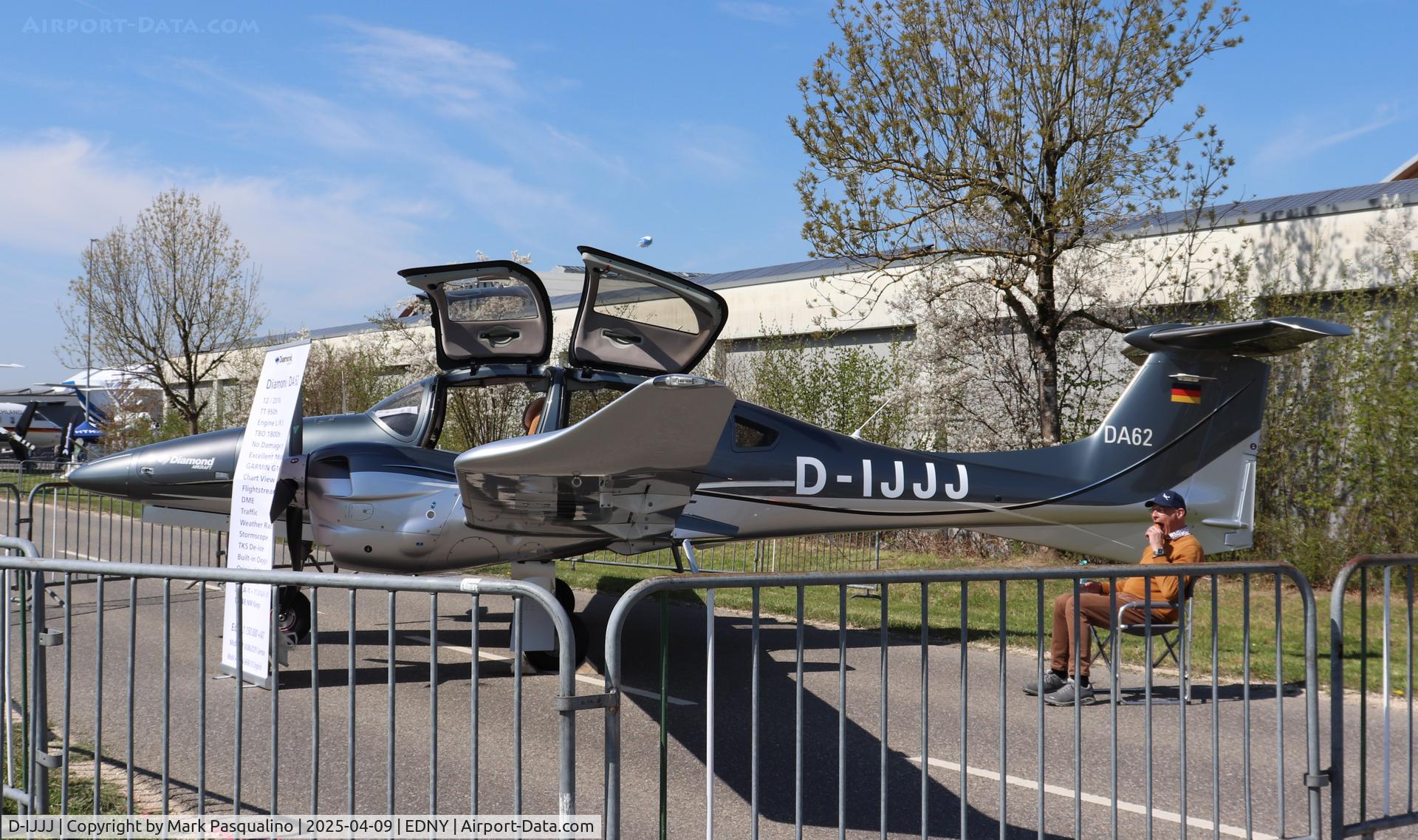 D-IJJJ, Diamond DA 62 C/N 62.110, Diamond DA 62