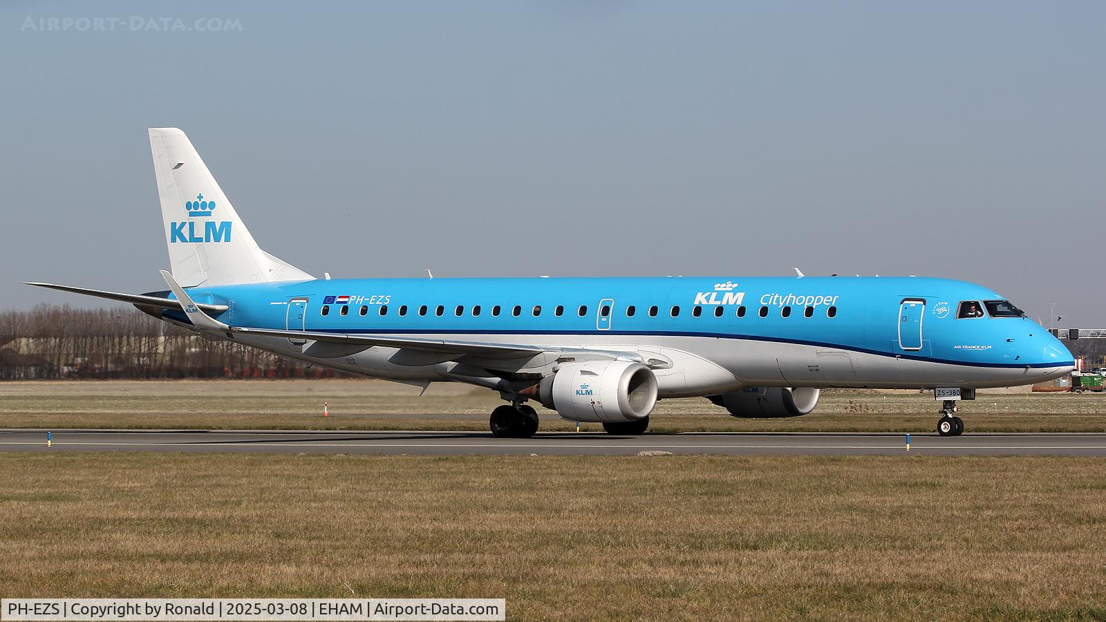 PH-EZS, 2010 Embraer 190LR (ERJ-190-100LR) C/N 19000380, at eham