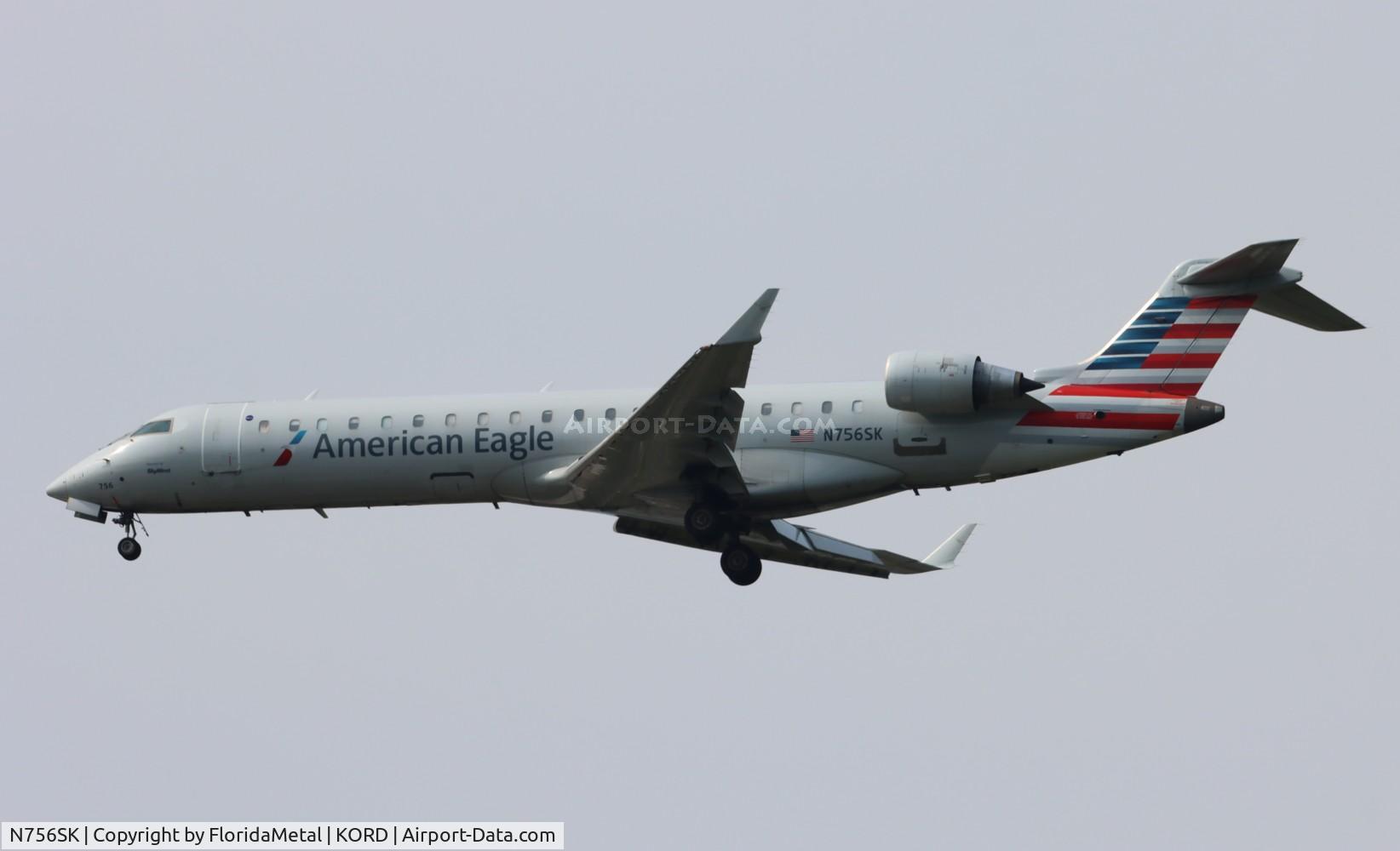 N756SK, 2005 Bombardier CRJ-701ER (CL-600-2C10) Regional Jet C/N 10221, SKW/AE CR7 zx stl-ord