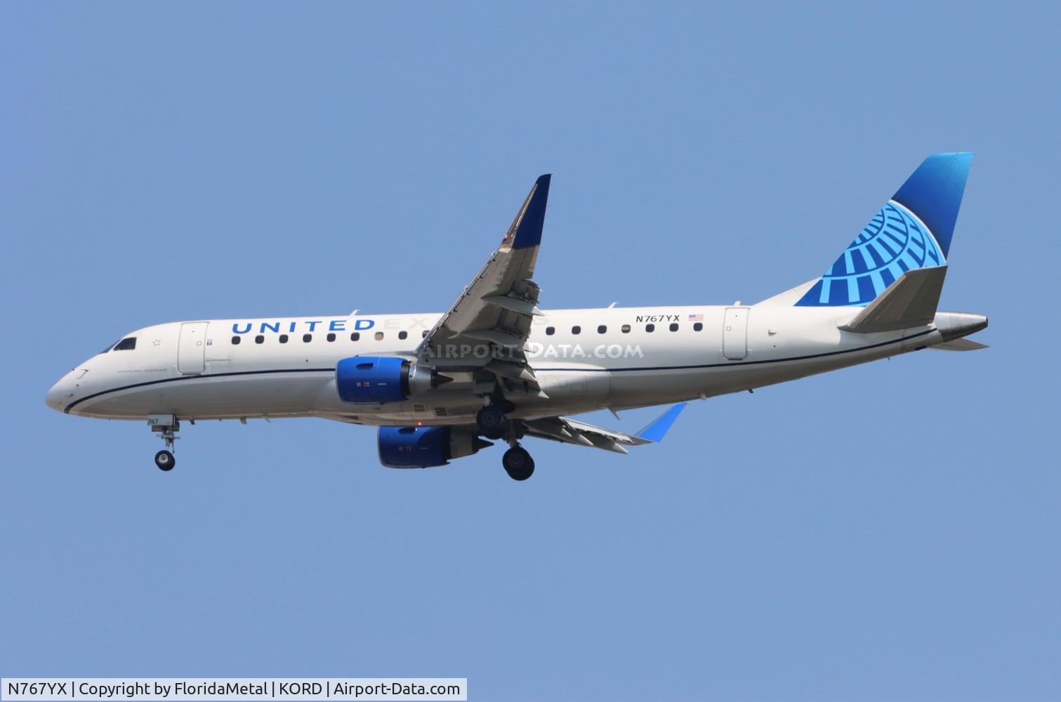 N767YX, EMBRAER ERJ 170-200 LR C/N 17000952, RPA/UE E175 zx ind-ord