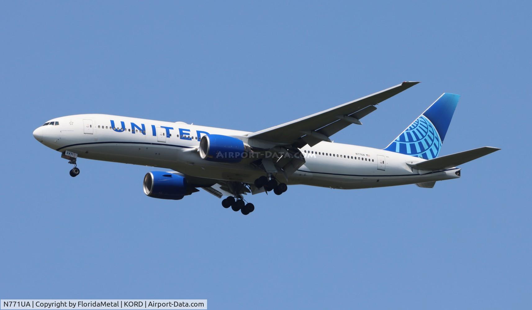 N771UA, 1995 Boeing 777-222 C/N 26932, UAL 772 zx san-ord