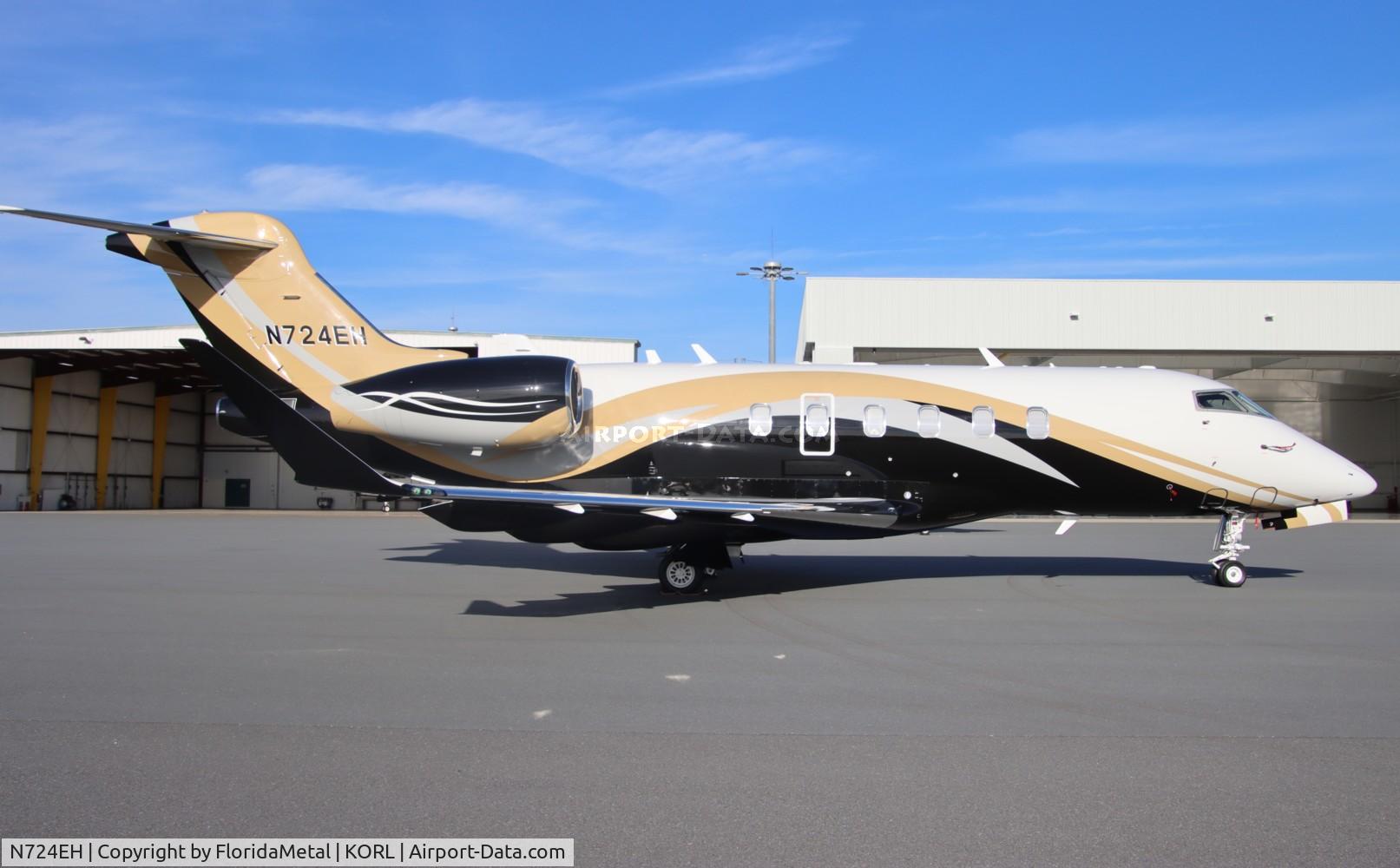 N724EH, 2023 Bombardier Challenger 3500 (BD-100-1A10) C/N 20939, Challenger 3500 zx
