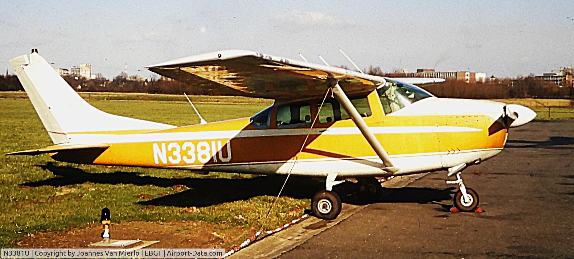 N3381U, 1963 Cessna 182F Skylane C/N 18254781, Ghent St.Denijs-Westrem '80s
