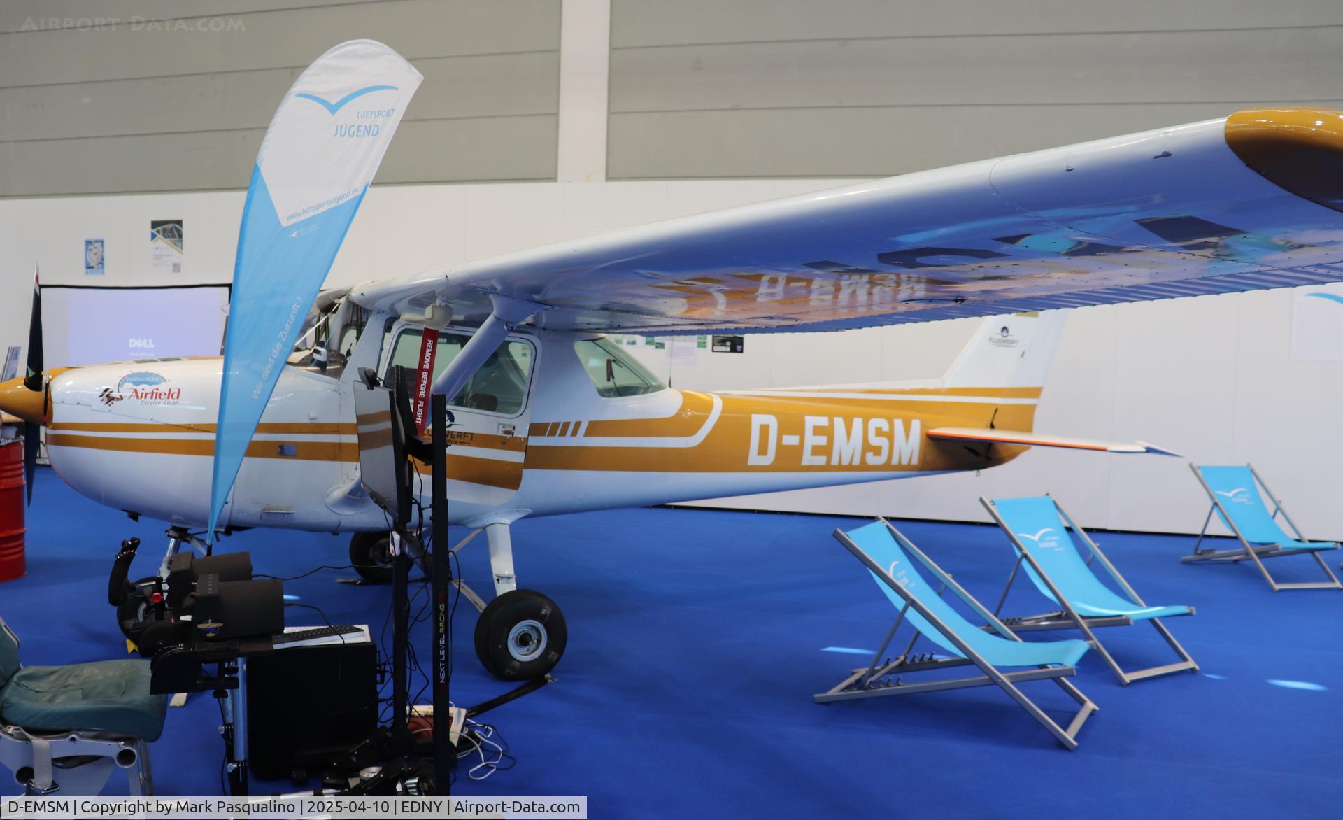 D-EMSM, Cessna 150M C/N 15077389, Cessna 150M