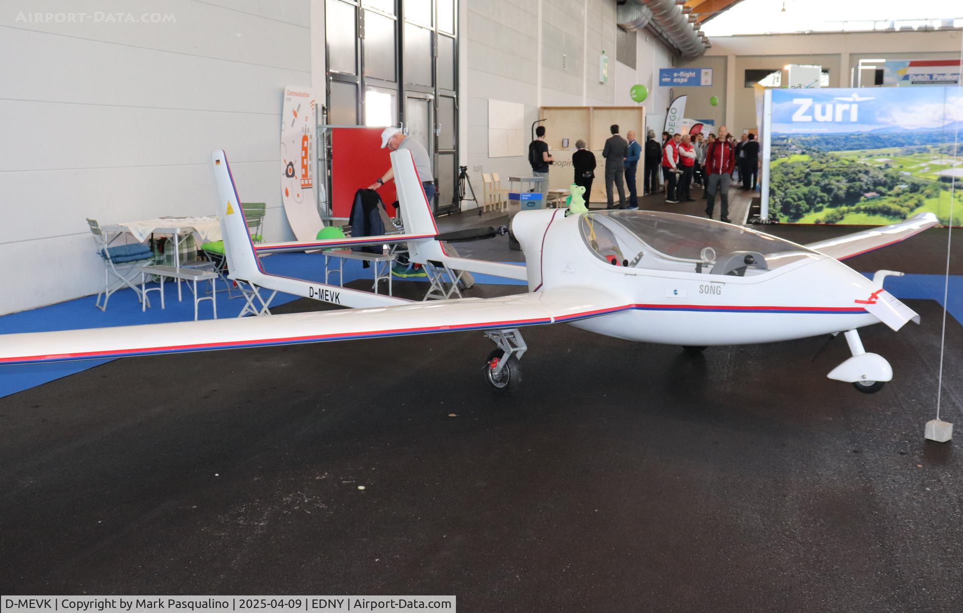 D-MEVK, Airsport Song Electric C/N not found_D-MEVK, Airport Song Electric