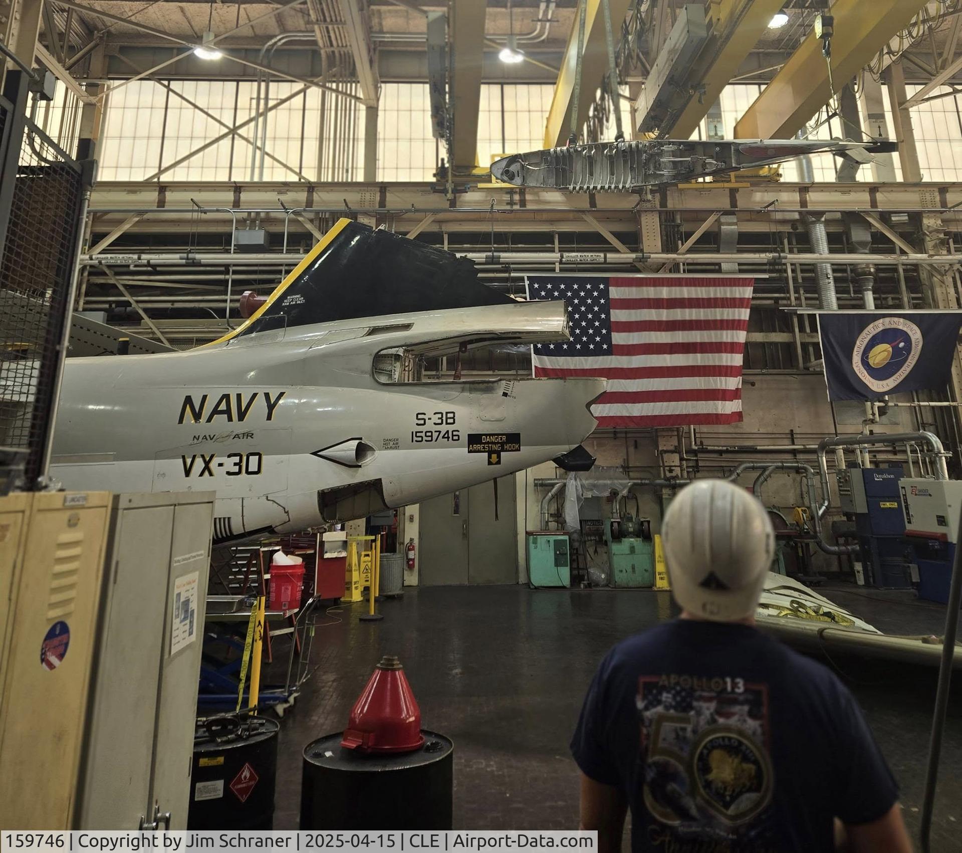 159746, Lockheed S-3B Viking C/N 394A-3075, 159746 being moved to a museum in Jacksonville Fla for POW/MIA memorial