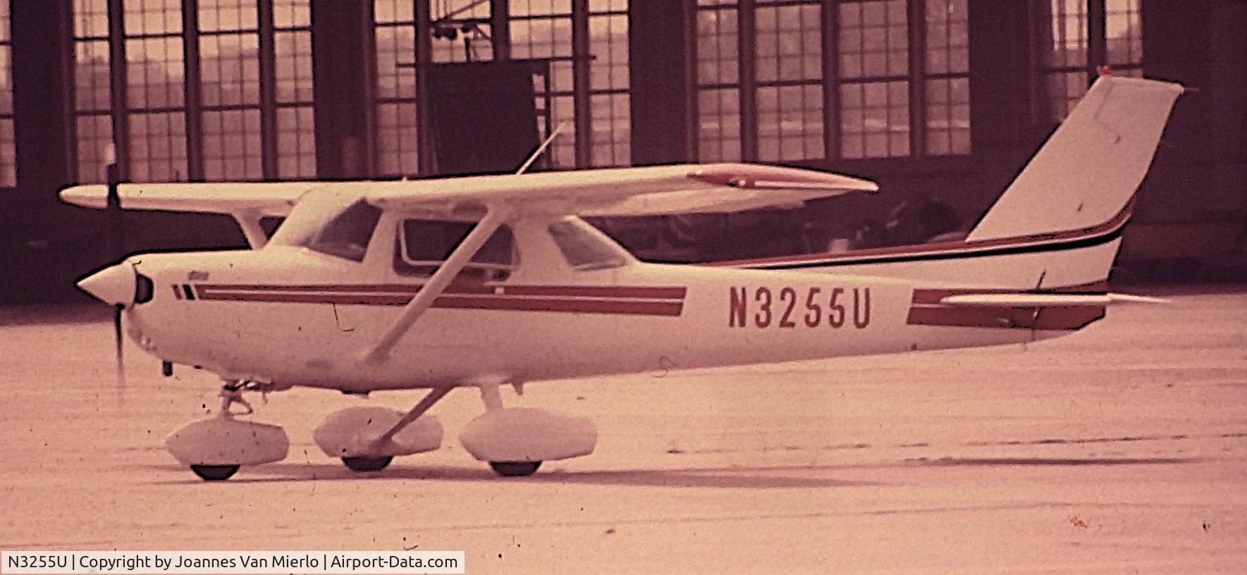 N3255U, 1983 Reims F152 C/N 1929, ex-slide