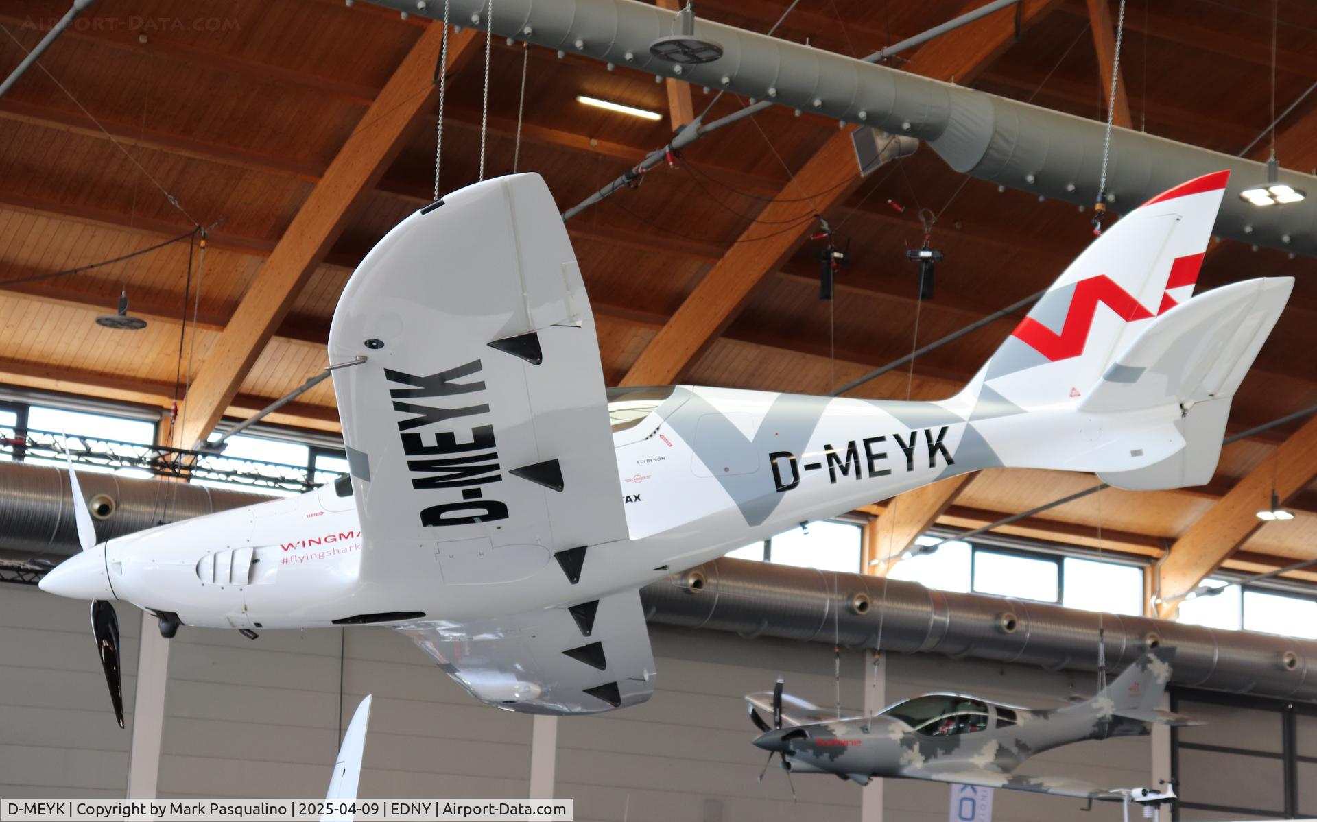 D-MEYK, 2016 Shark Aero Shark C/N 045, Aero Shark