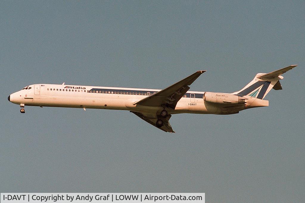 I-DAVT, 1989 McDonnell Douglas MD-82 C/N 49552, Alitalia MD82