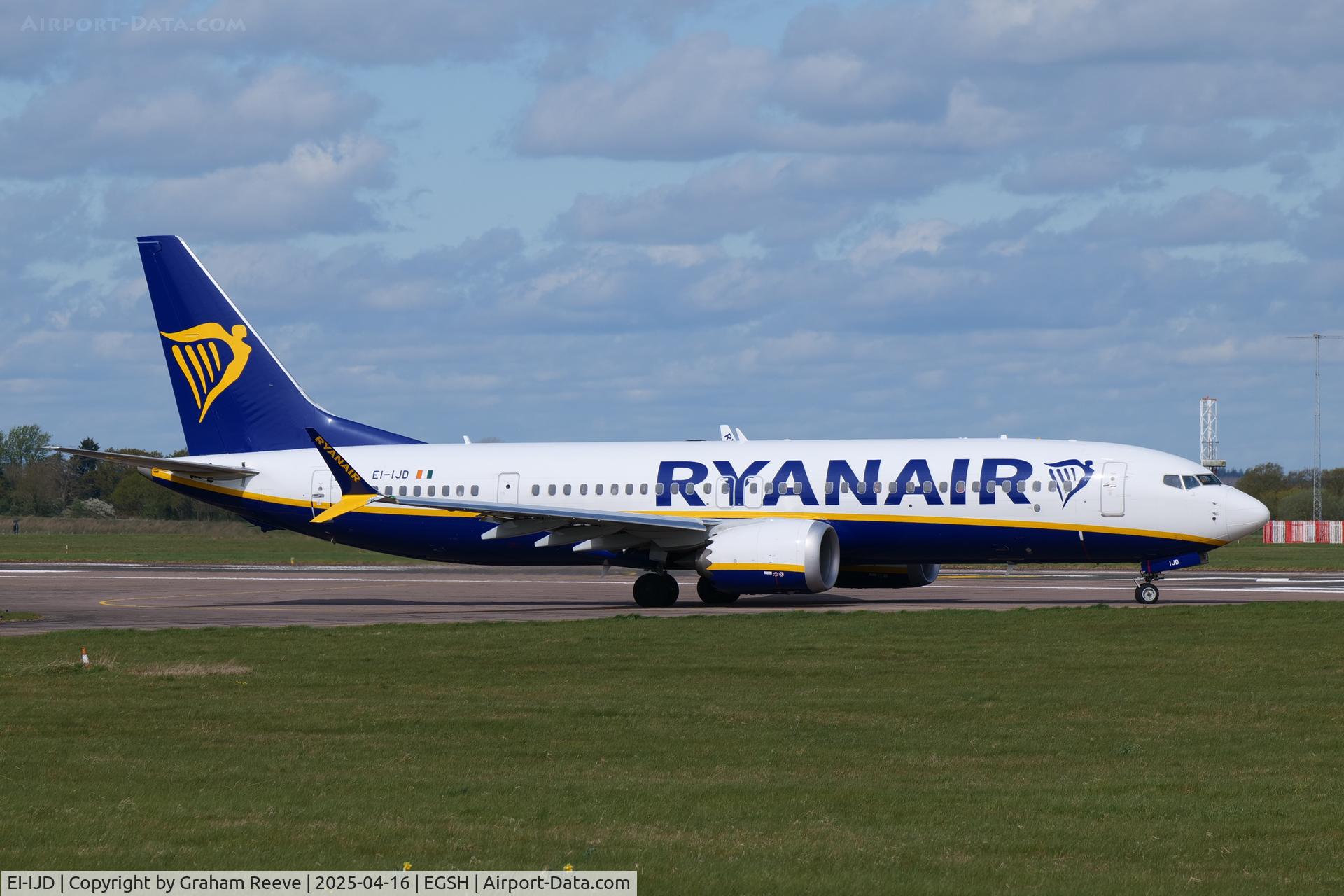 EI-IJD, 2024 Boeing 737-8MAX 200 C/N 62368, Departing from Norwich.