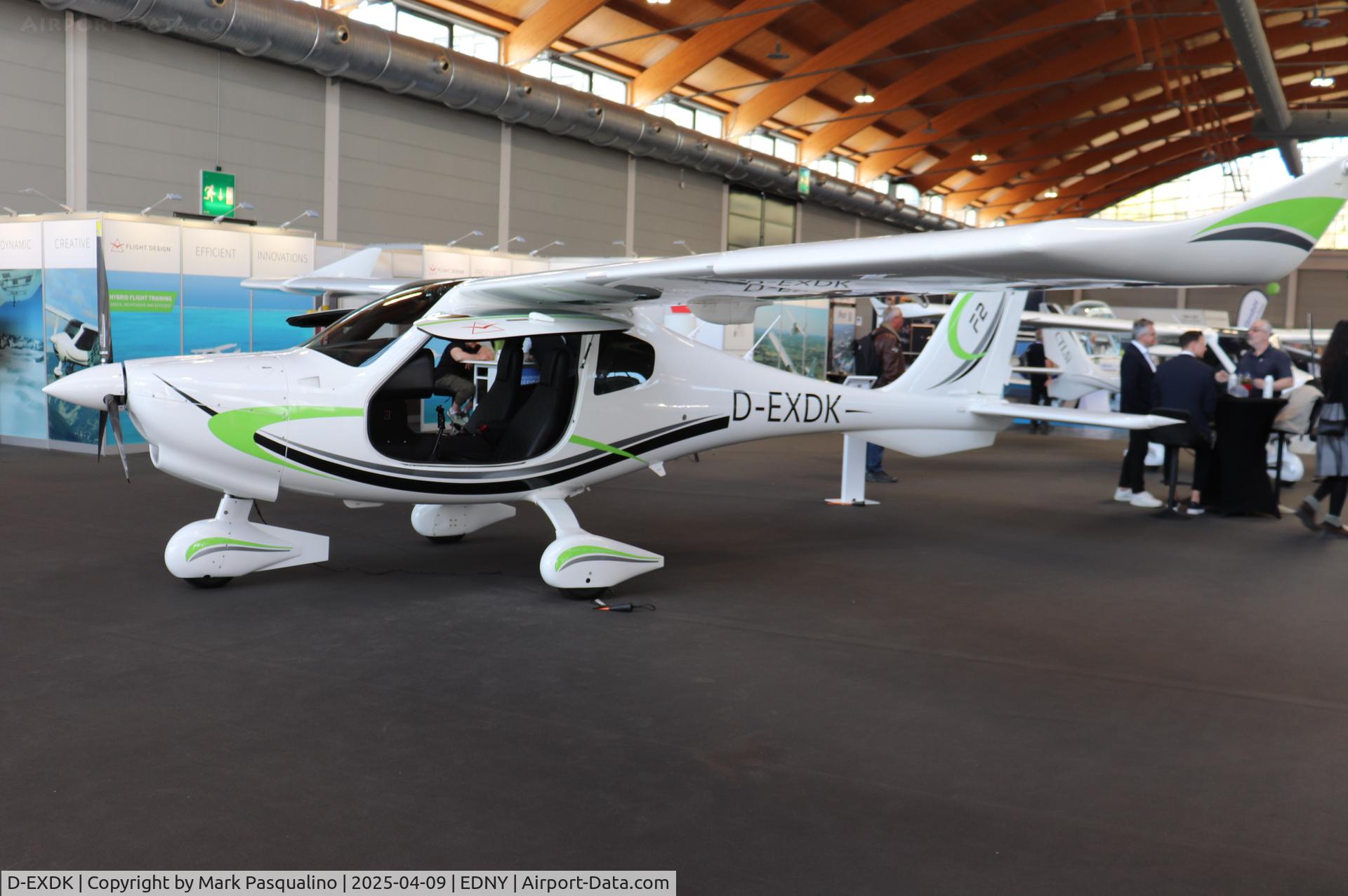 D-EXDK, 2019 Flight Design F2-ELA C/N M-19-11-01, Flight Design F2-ELA