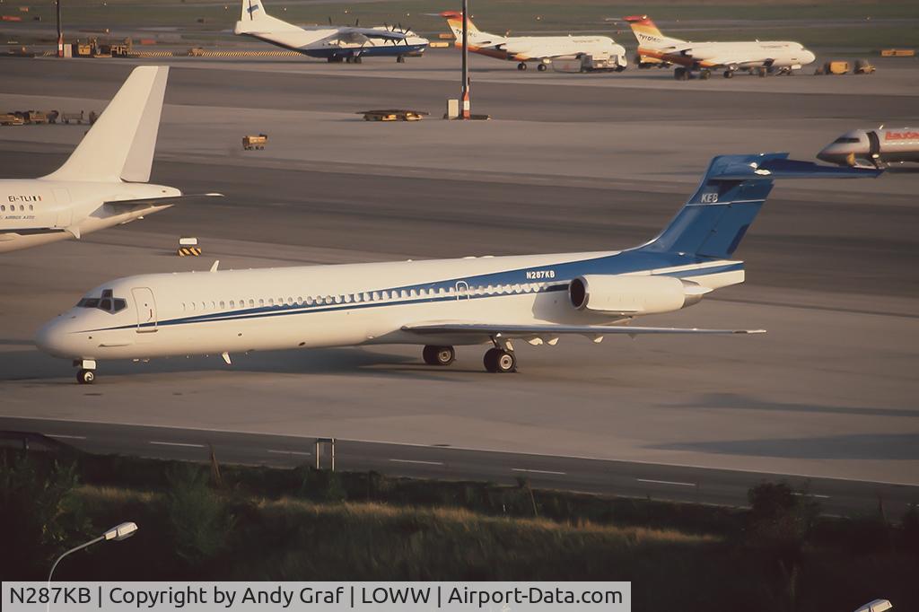 N287KB, 1987 McDonnell Douglas DC-9-87 (MD87) C/N 49768, KEB MD87