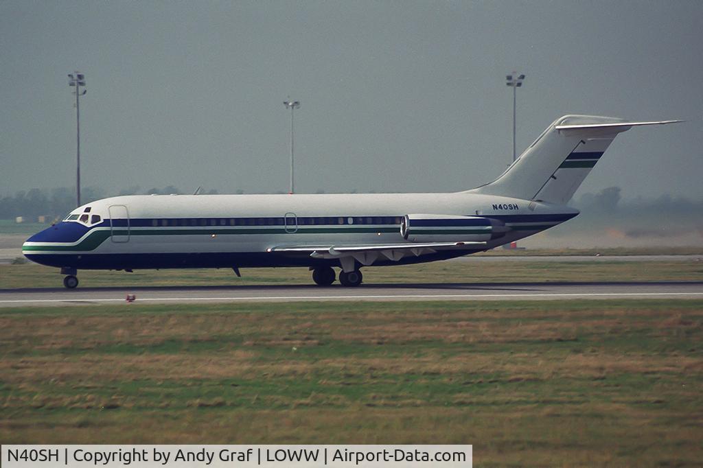 N40SH, Douglas DC-9-15 C/N 45775, Untitled DC9-15