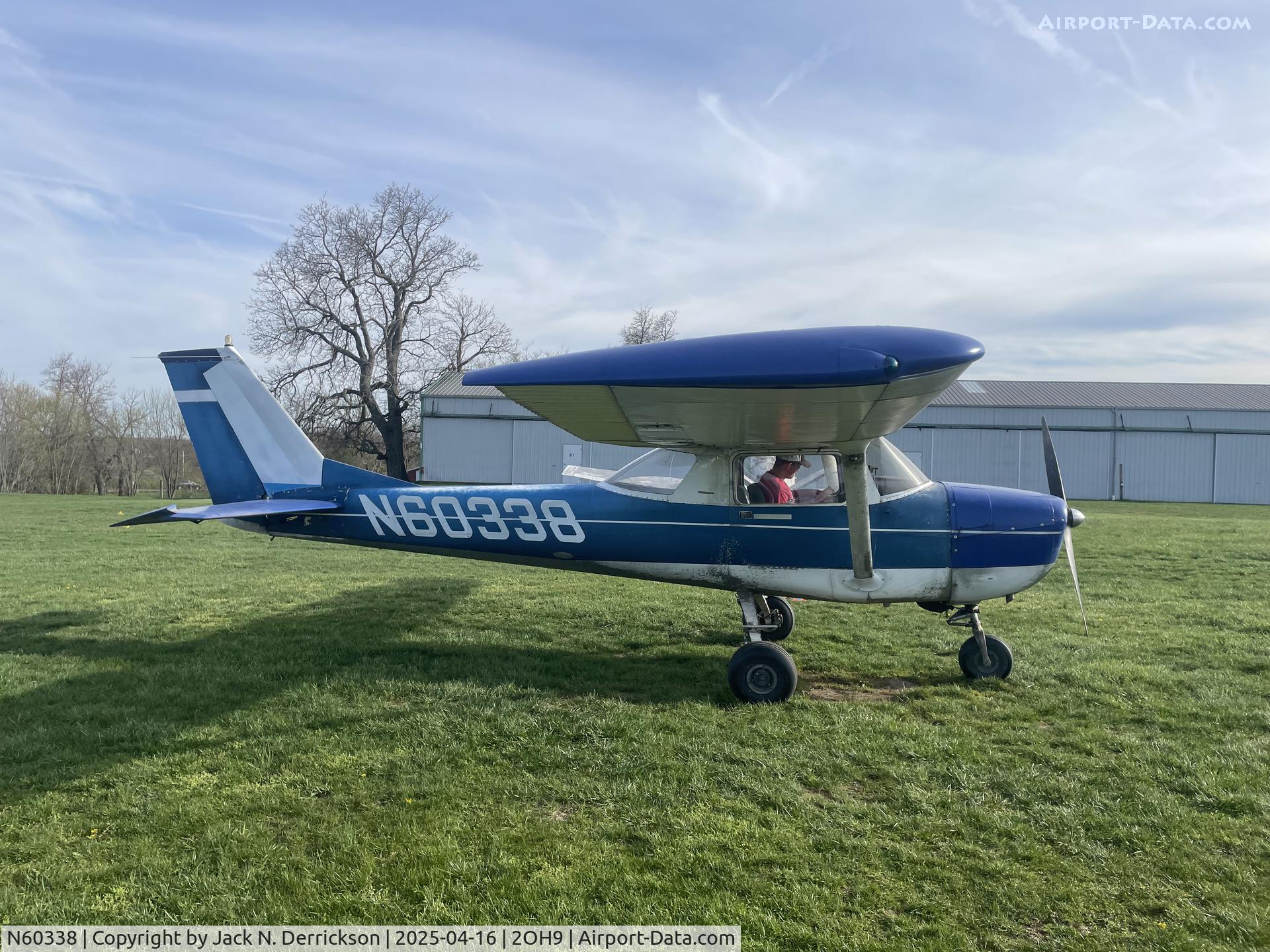 N60338, 1969 Cessna 150J C/N 15070234, 150 at Stewart's