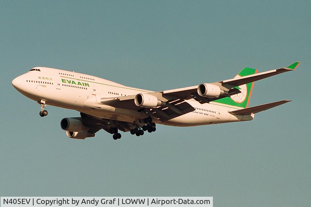N405EV, 1993 Boeing 747-45E C/N 27142, Eva Air 747-400