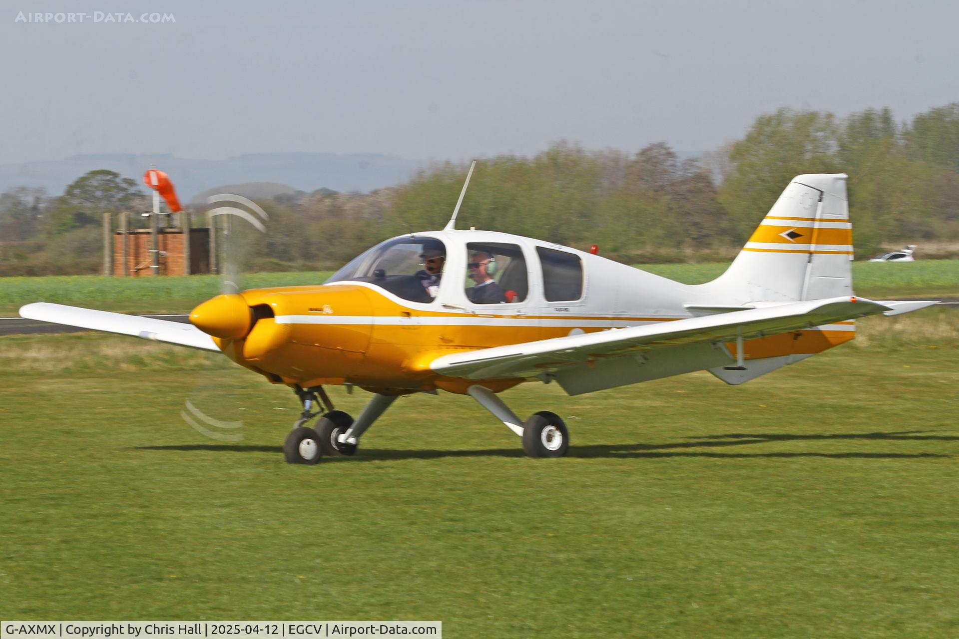 G-AXMX, 1969 Beagle B-121 Pup Series 2 (Pup 150) C/N B121-103, Vintage Piper fly in, Sleap