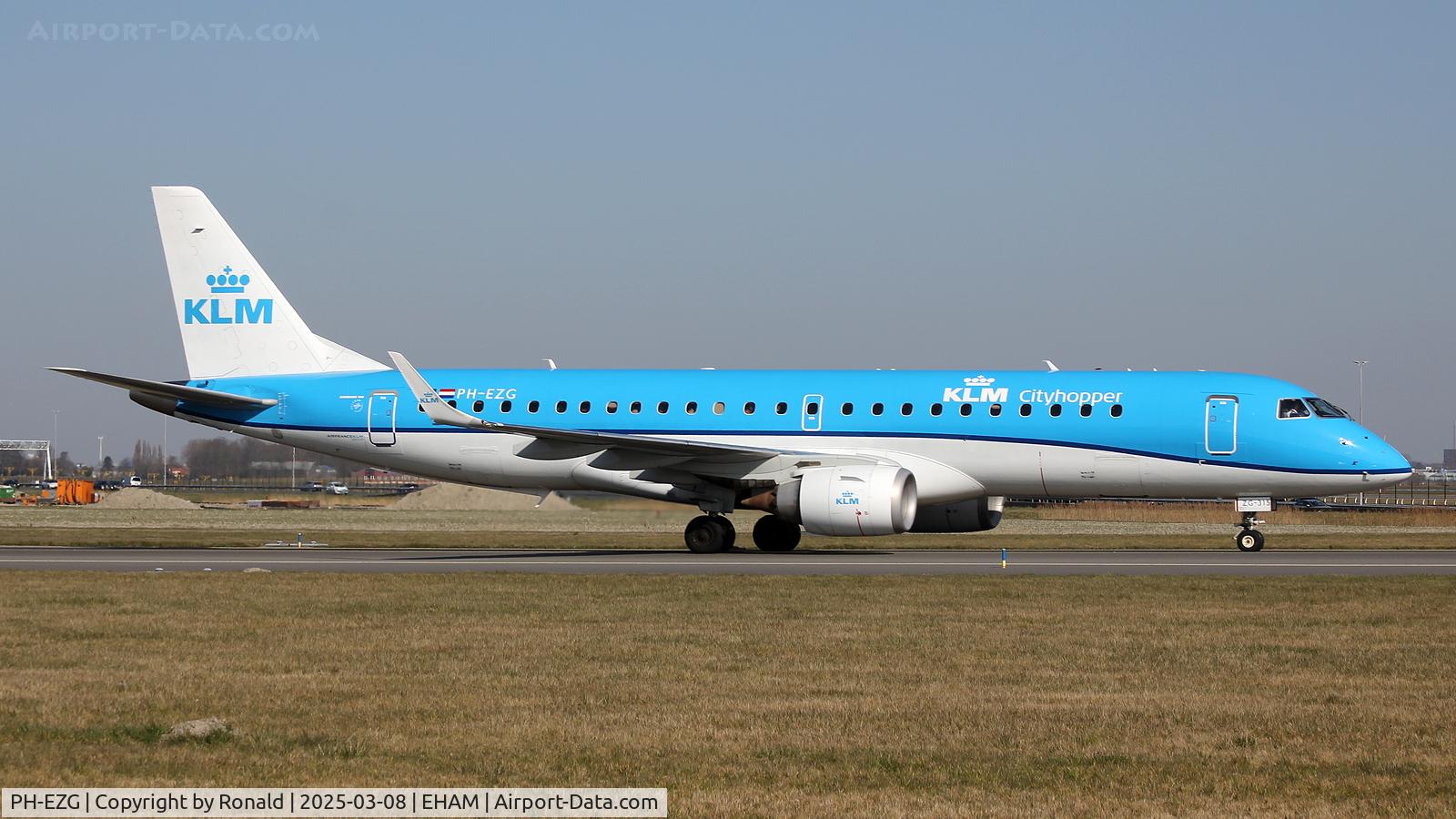 PH-EZG, 2009 Embraer 190LR (ERJ-190-100LR) C/N 19000315, at eham