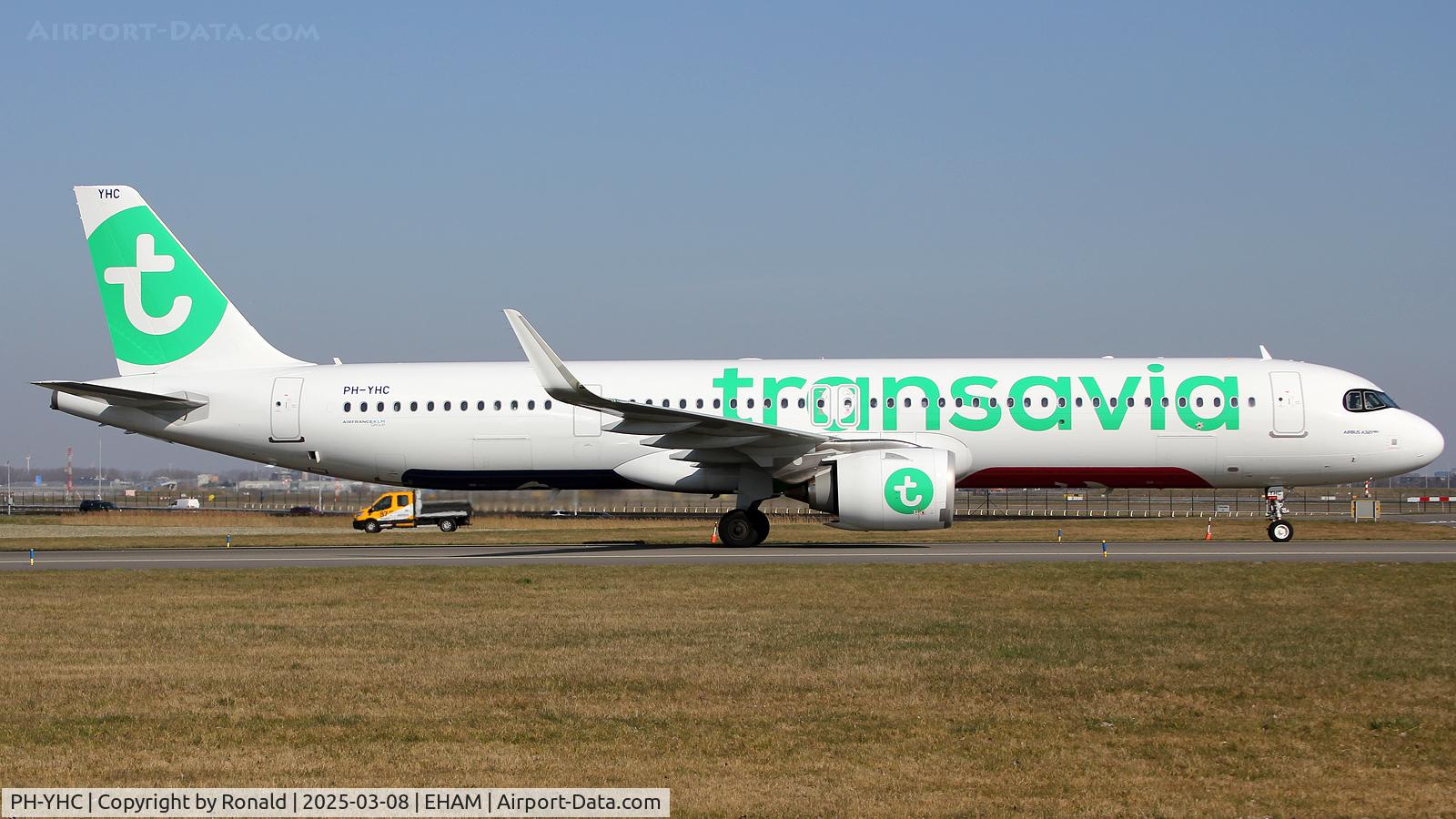 PH-YHC, 2024 Airbus A321-252NX C/N 12287, at eham
