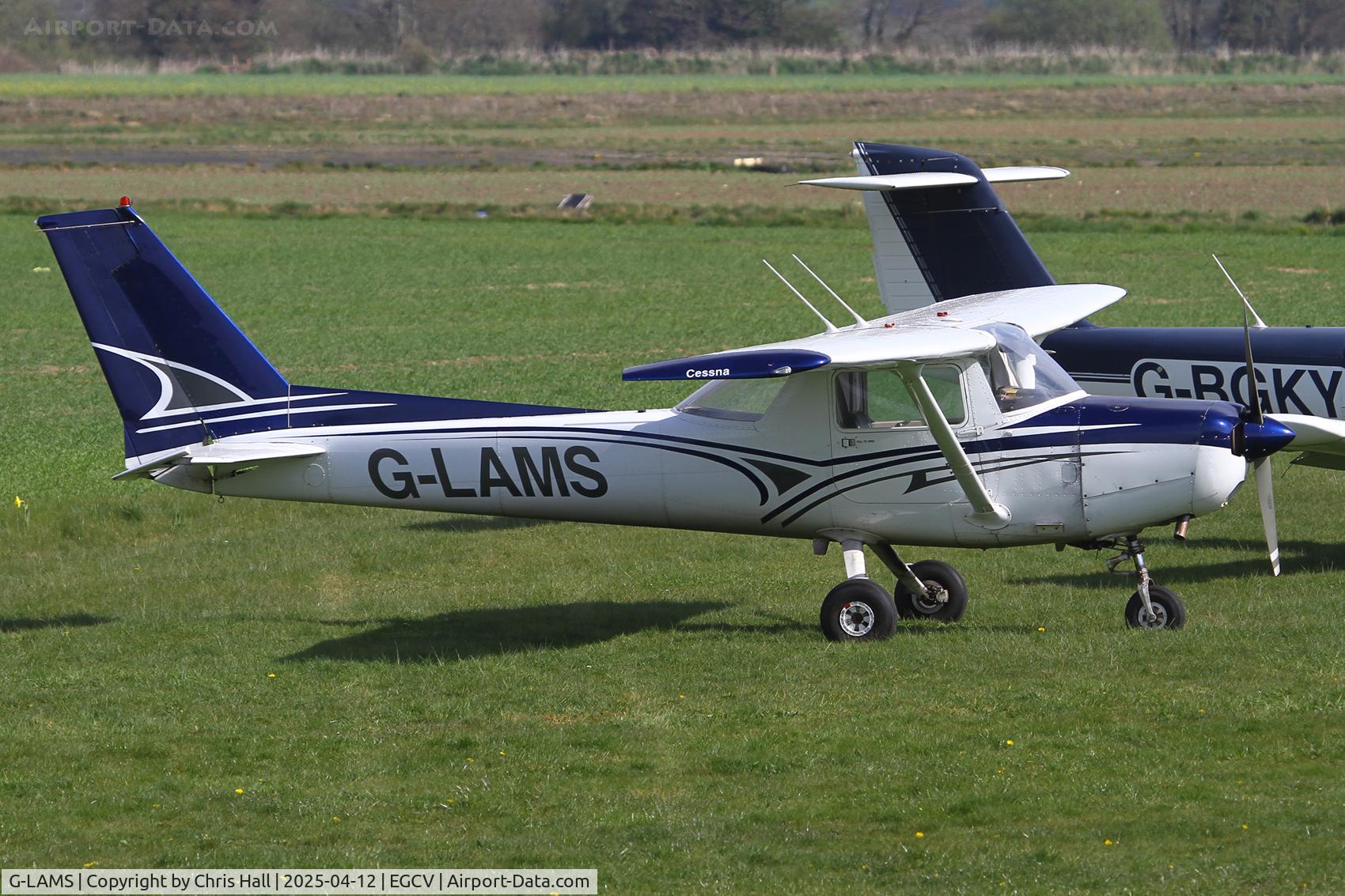 G-LAMS, 1978 Reims Cessna F152 C/N 1431, Vintage Piper fly in, Sleap
