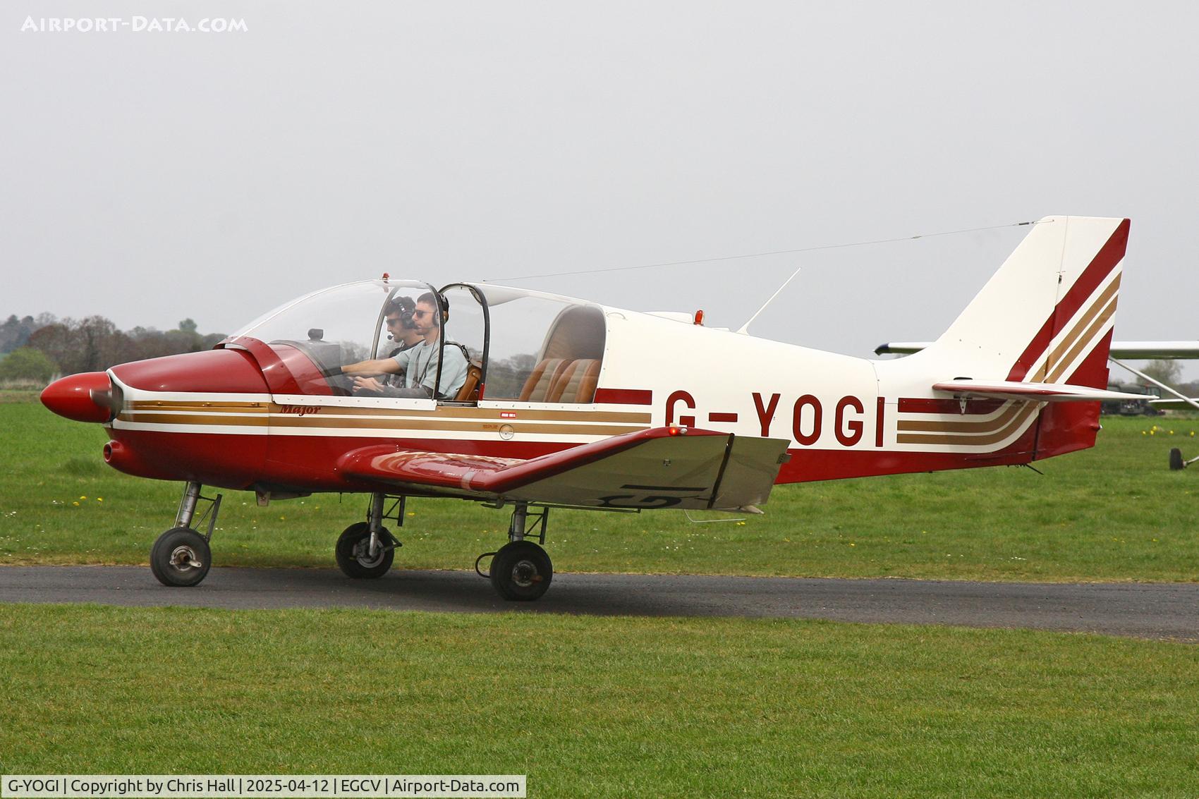 G-YOGI, 1975 Robin DR-400-140B Major C/N 1090, Vintage Piper fly in, Sleap