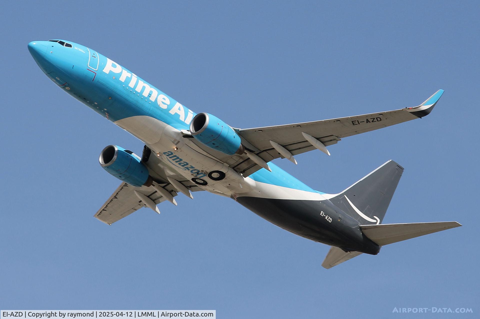 EI-AZD, Boeing 737-86Q(SF) C/N 30284, Boeing 737-86Q(SF) reg EI-AZD of Amazon Air (ASL Airlines) taking off from Malta.