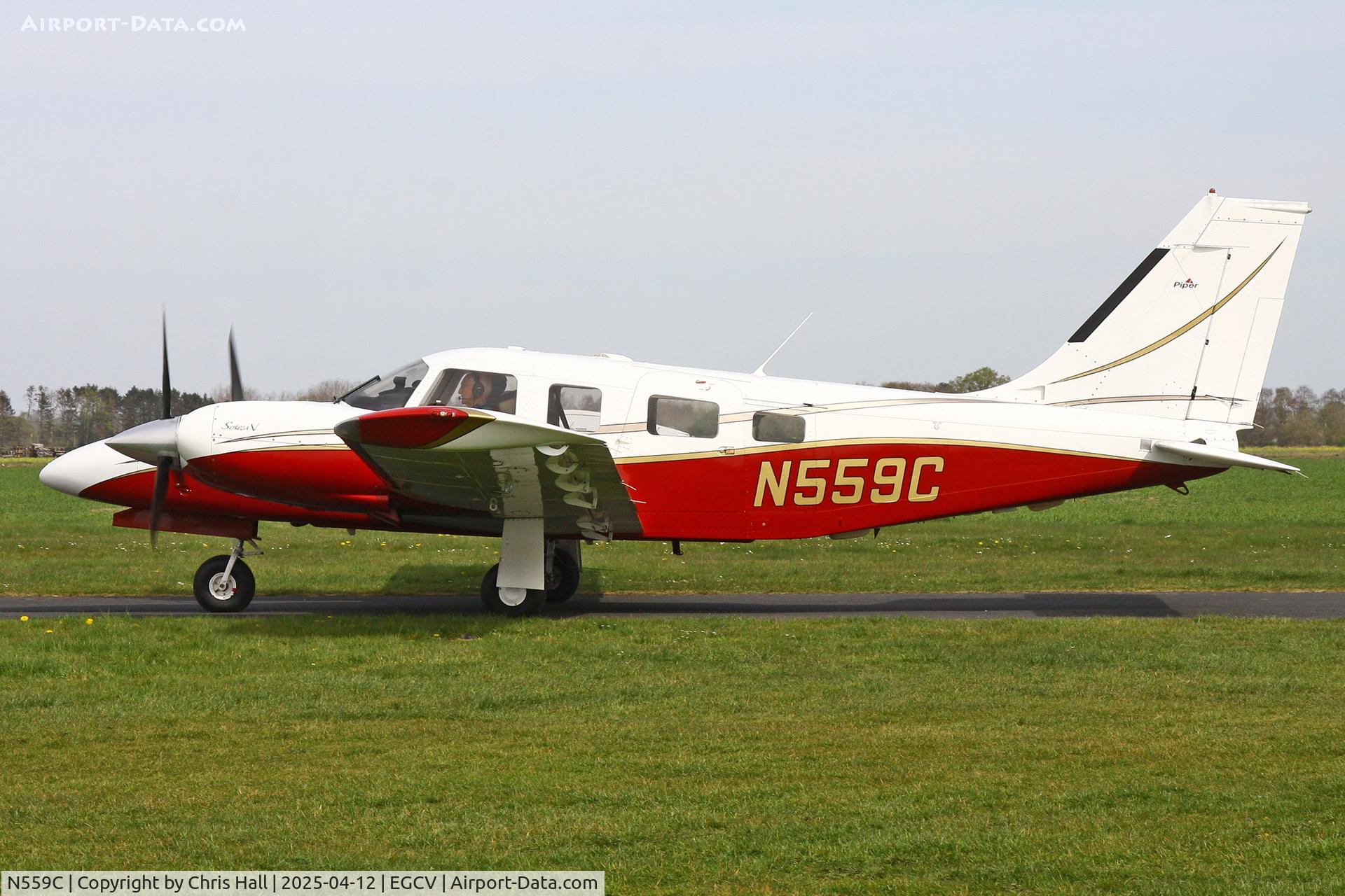 N559C, Piper PA-34-220T C/N 3449238, Vintage Piper fly in, Sleap