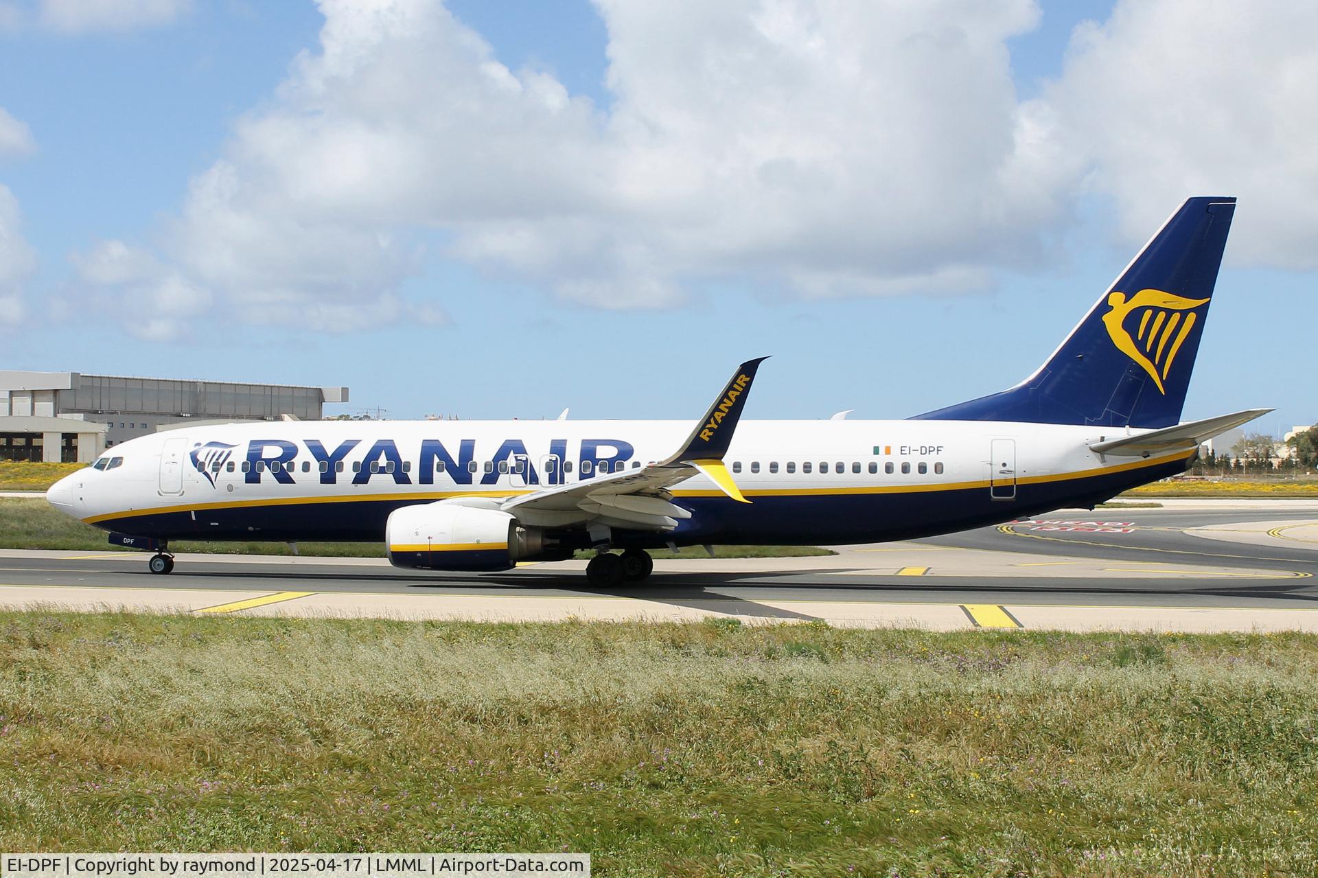 EI-DPF, 2007 Boeing 737-8AS C/N 33606, Boeing 737-800 EI-DPF of Ryanair taxying out for departure from Malta.
