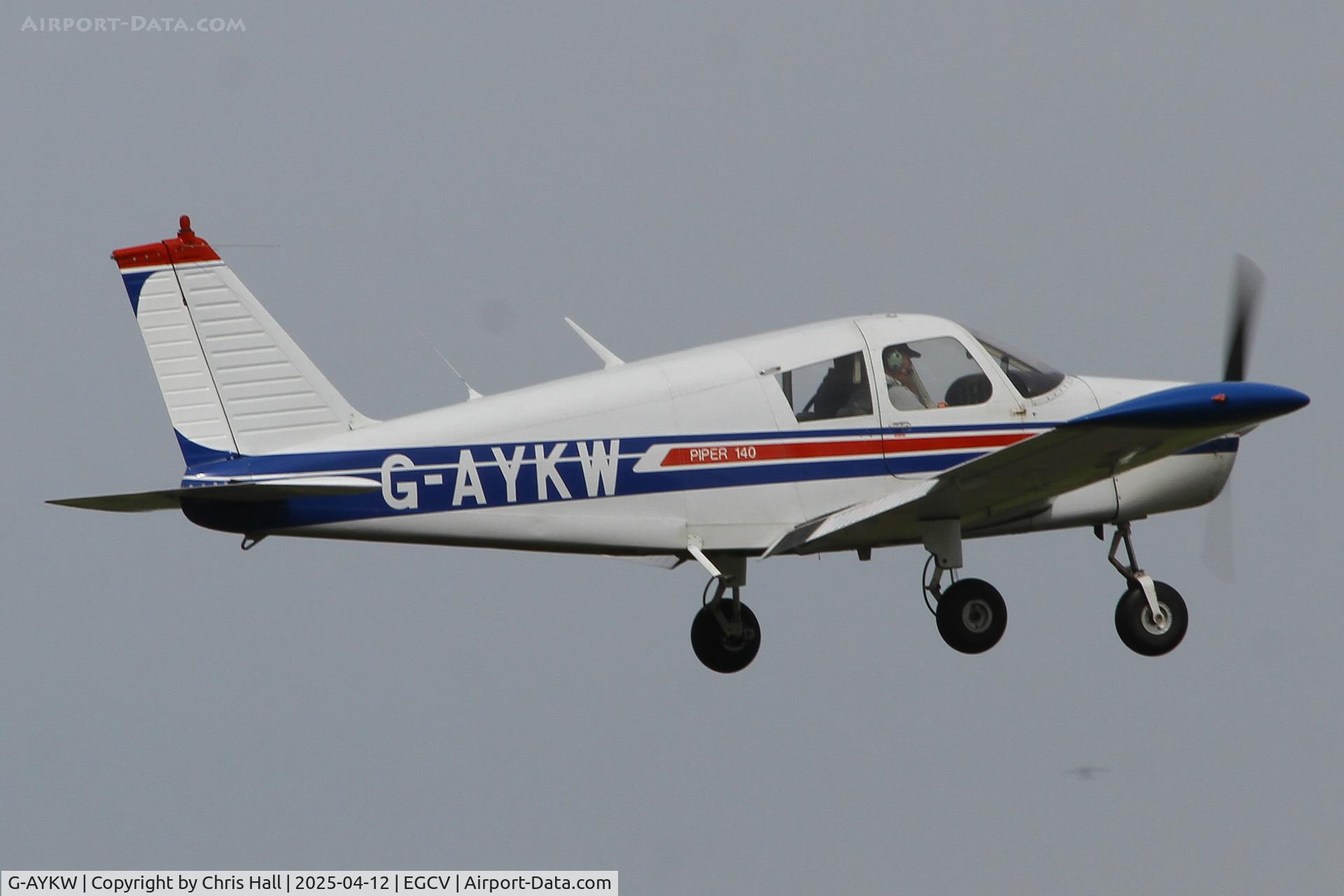 G-AYKW, 1970 Piper PA-28-140 Cherokee C/N 28-26931, Vintage Piper fly in, Sleap