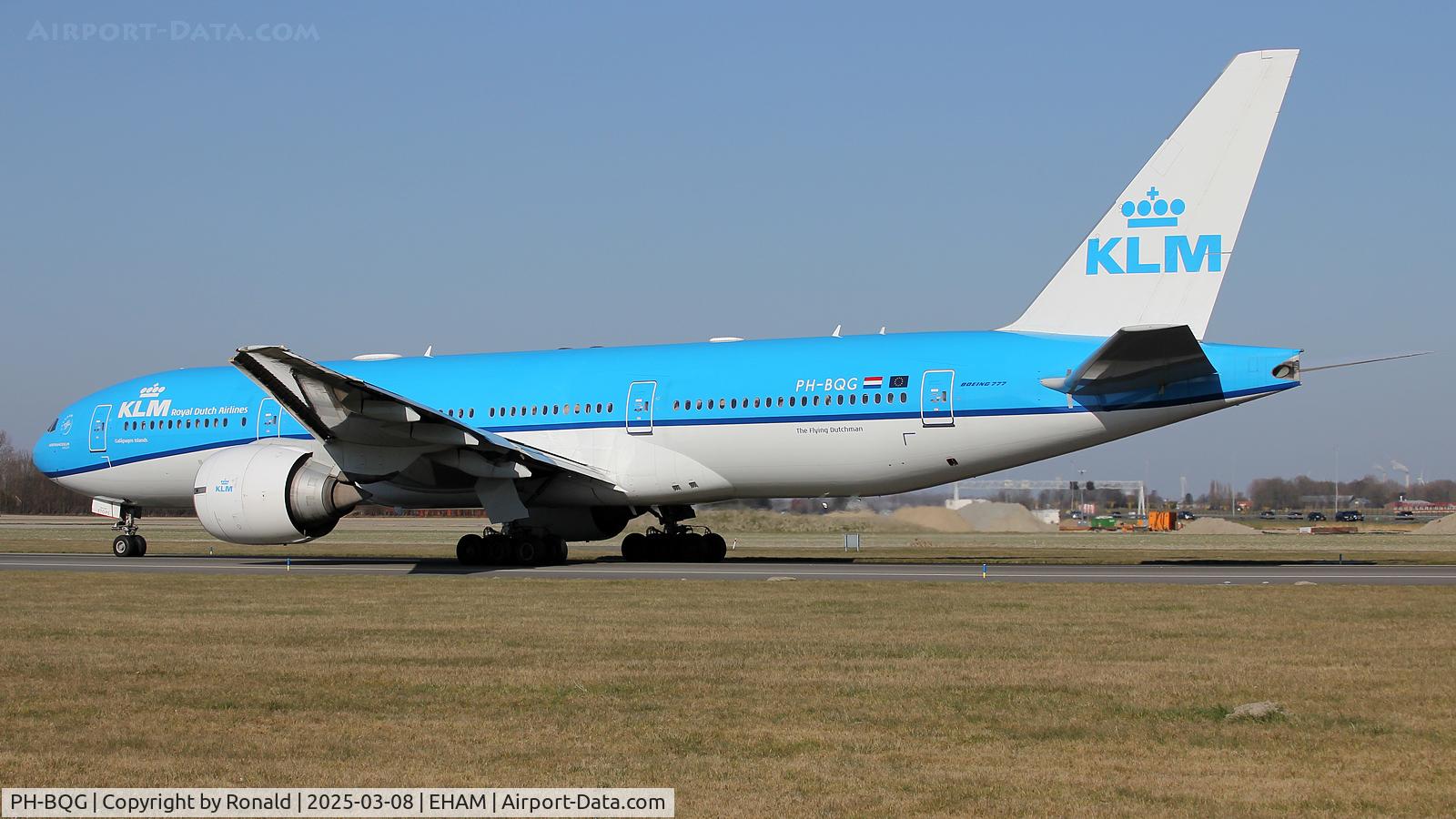 PH-BQG, 2004 Boeing 777-206/ER C/N 32704, at eham