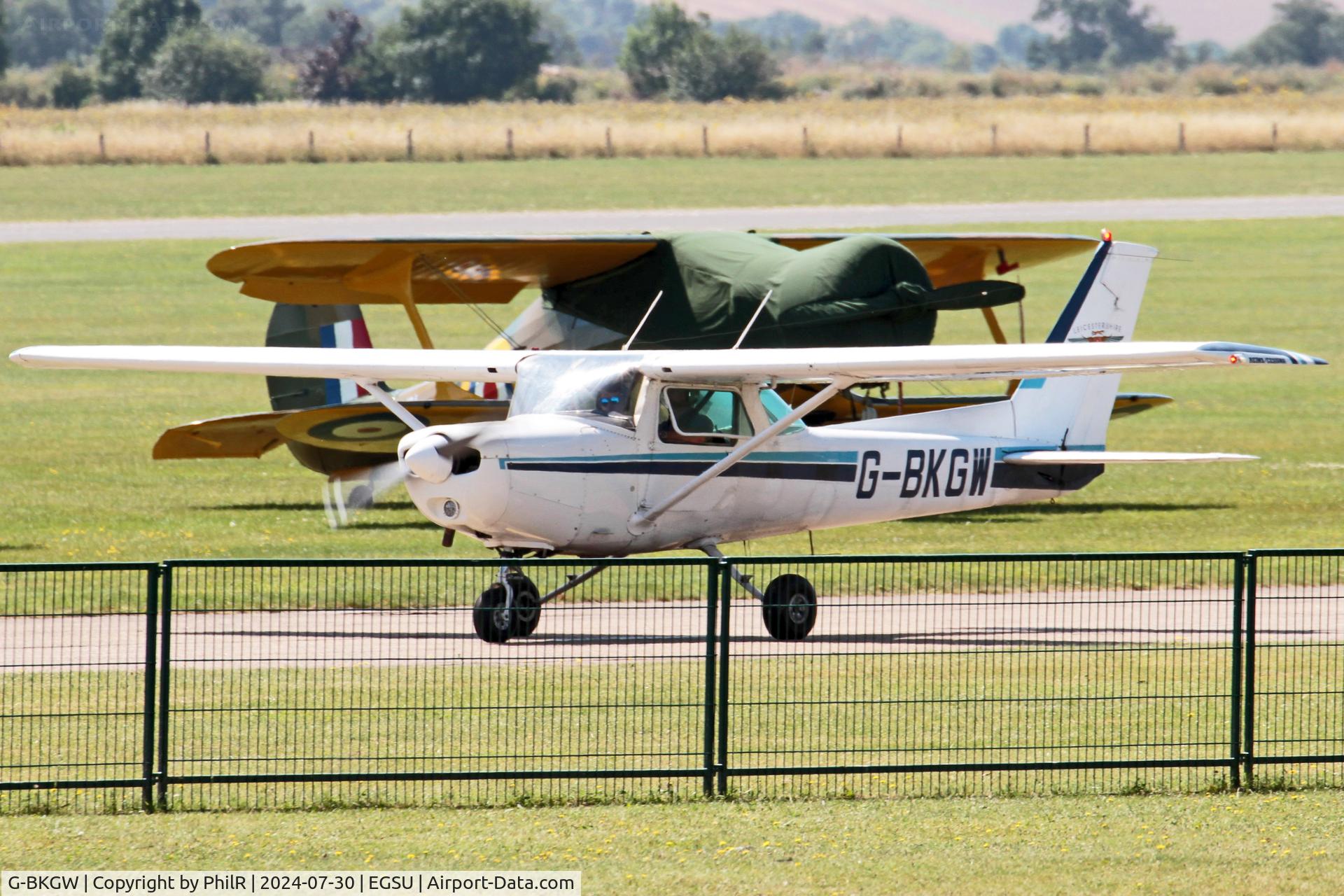 G-BKGW, 1981 Reims F152 C/N 1878, G-BKGW1981 Reims Cessna F152 Duxford