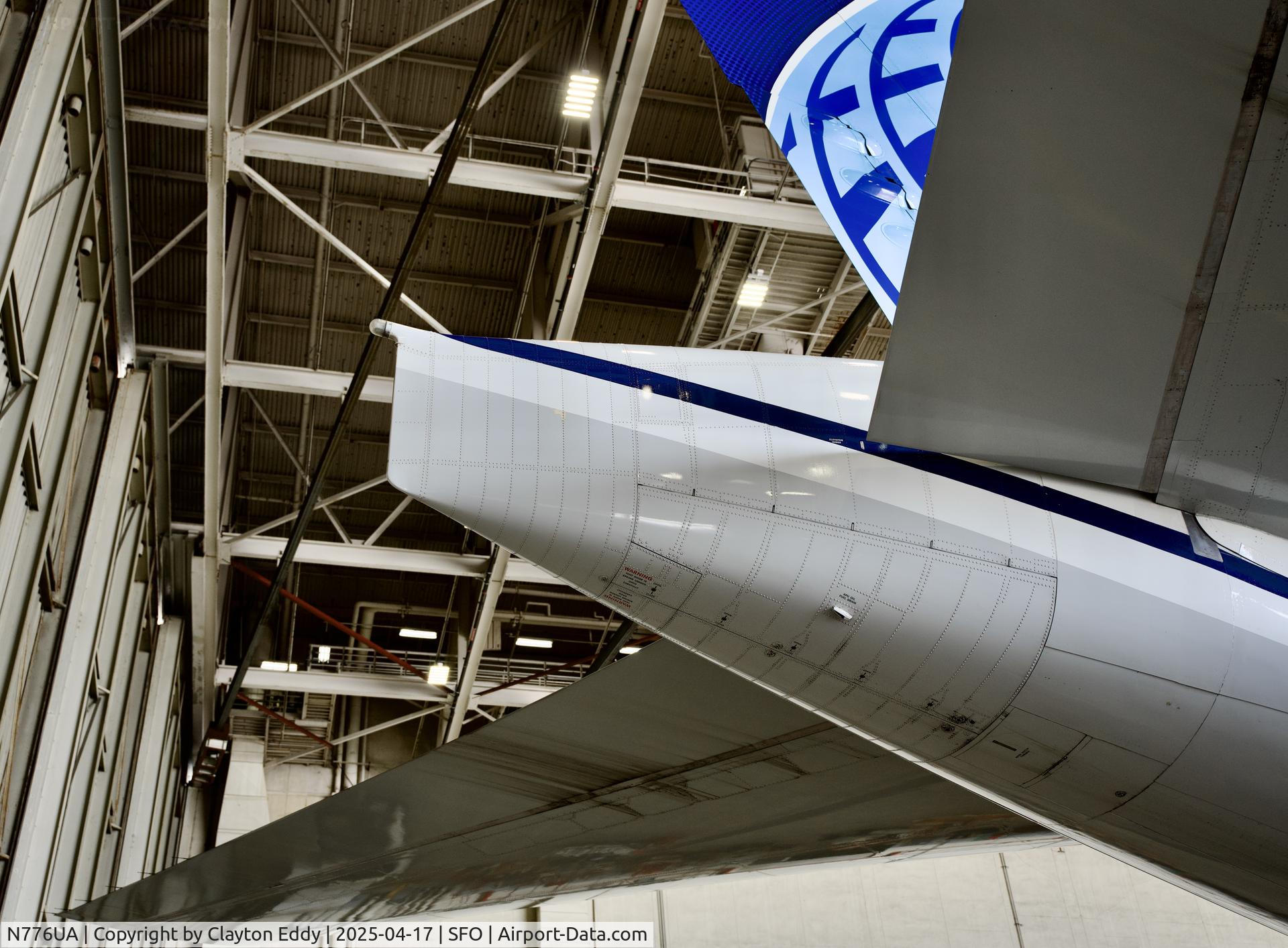 N776UA, 1996 Boeing 777-222 C/N 26937, SFO 2025