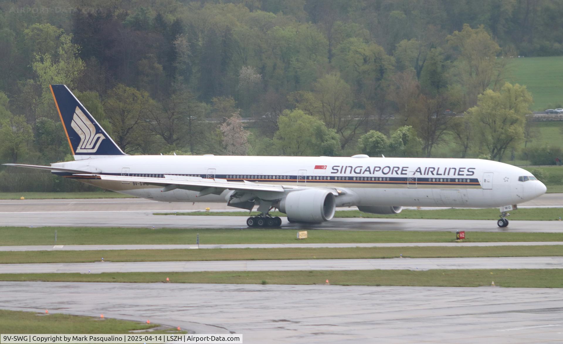 9V-SWG, 2006 Boeing 777-312/ER C/N 34572, Boeing 777-312/ER