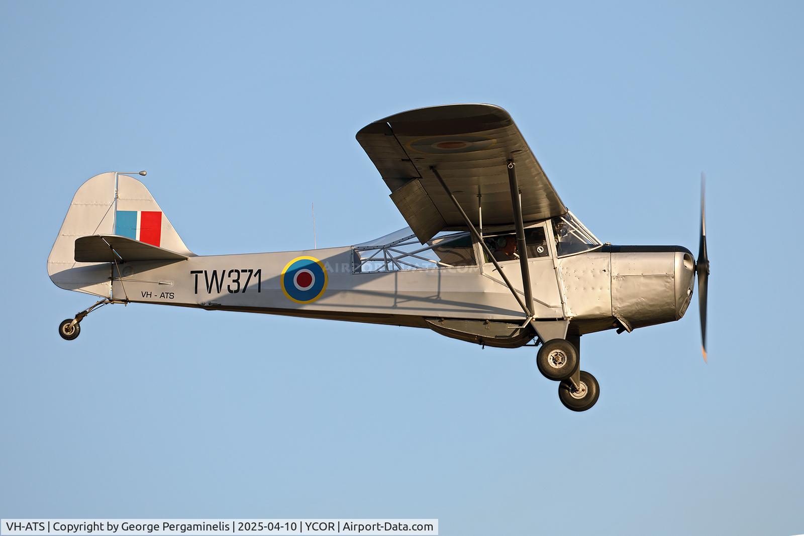 VH-ATS, 1944 Taylorcraft J Auster 5 C/N 1736, Antique Aeroplane Association of Australia National Fly-in 2025.