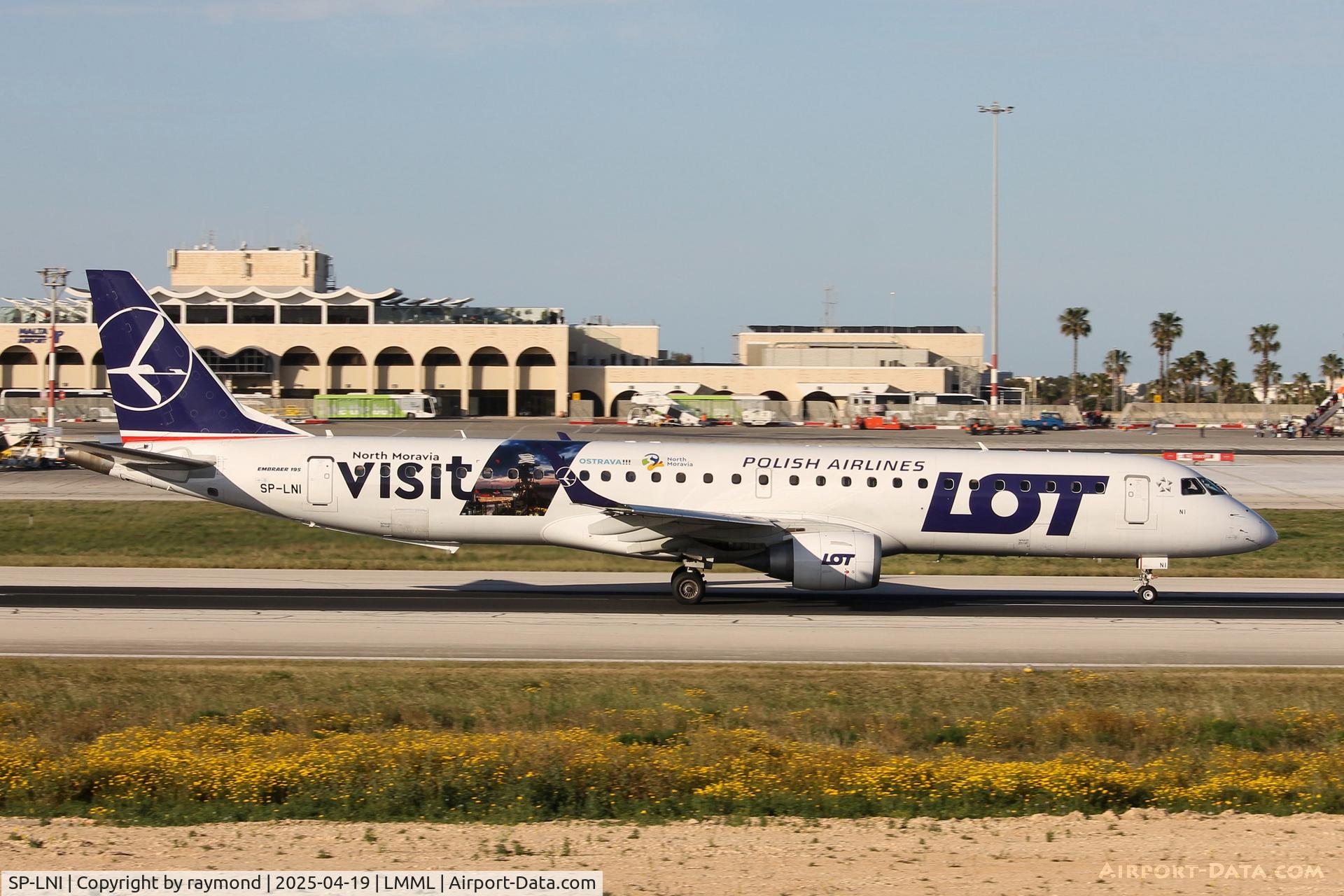 SP-LNI, 2008 Embraer 195LR (ERJ-190-200LR) C/N 19000240, Embraer 195LR reg SP-LNI of Lot Polish Airlines in special colors, rolling RW13 on departure from Malta.