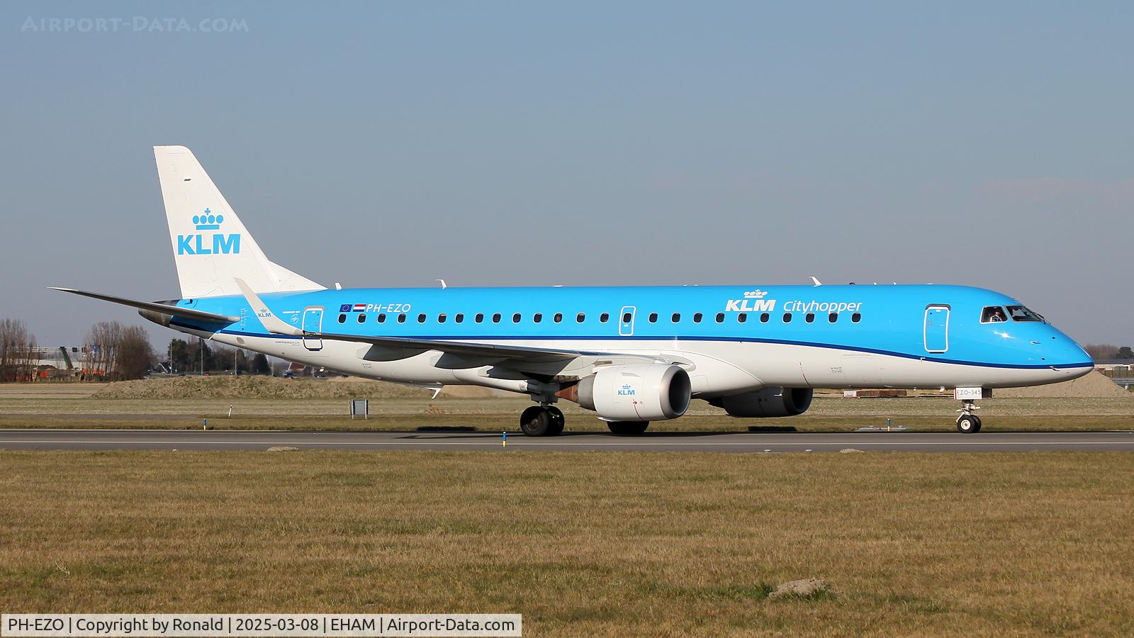PH-EZO, 2010 Embraer 190LR (ERJ-190-100LR) C/N 19000345, at eham