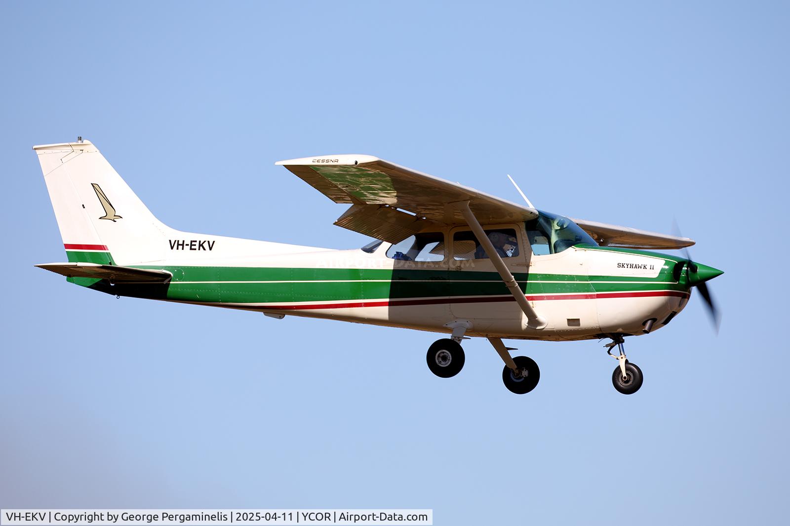 VH-EKV, 1971 Cessna 172L C/N 17260094, Antique Aeroplane Association of Australia National Fly-in 2025.