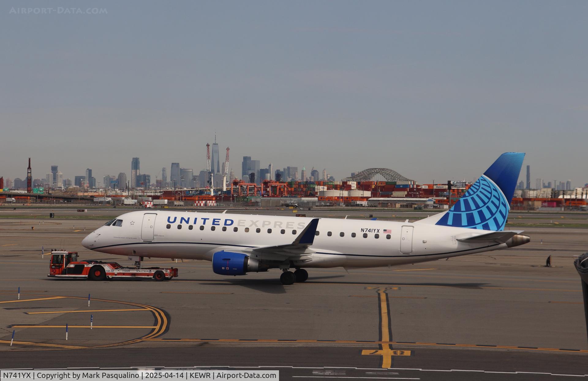 N741YX, 2017 Embraer 175LR (ERJ-170-200LR) C/N 17000653, ERJ-170-200LR
