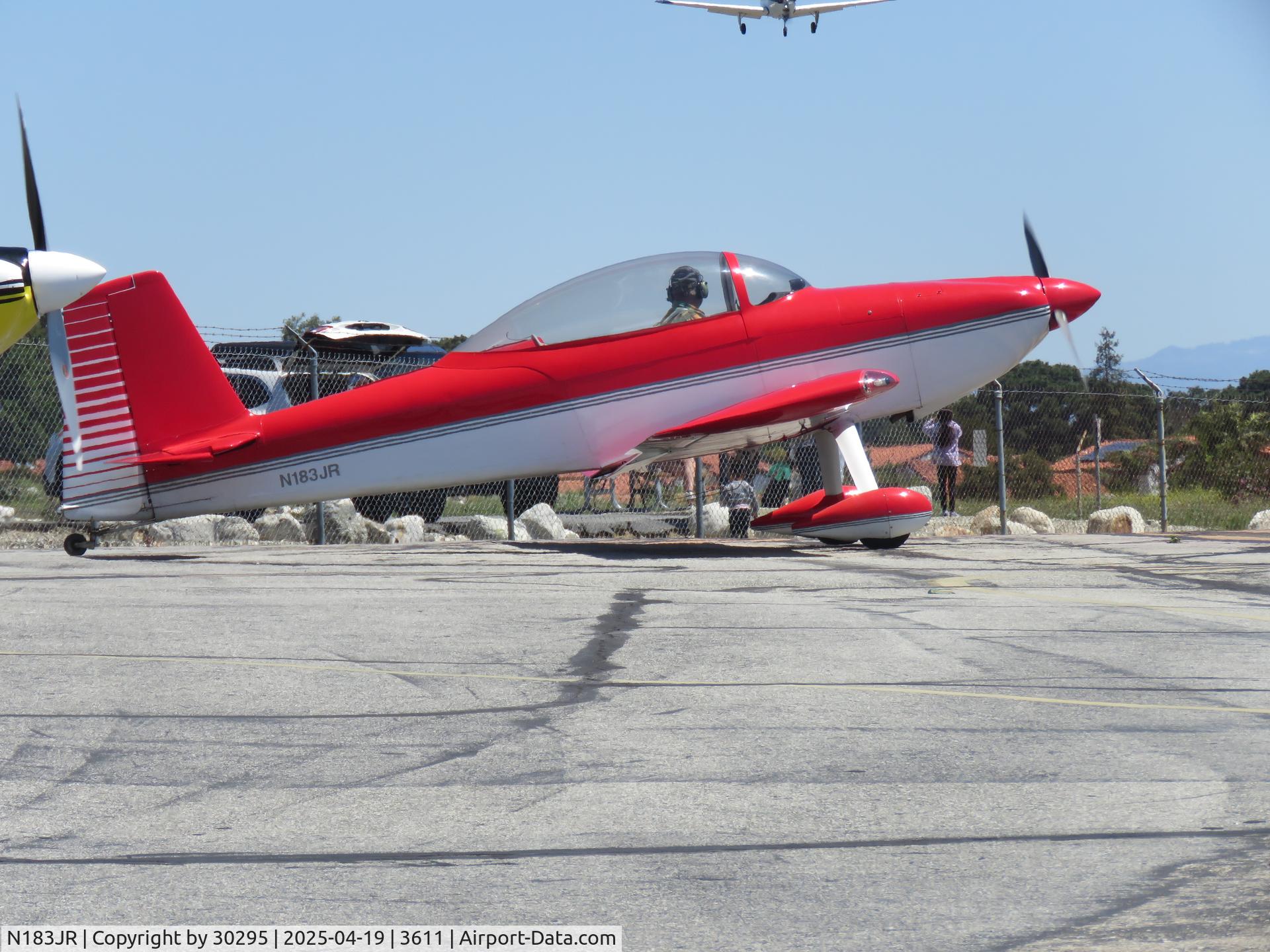 N183JR, Vans RV-8 C/N 80110, Looking at landing aircraft