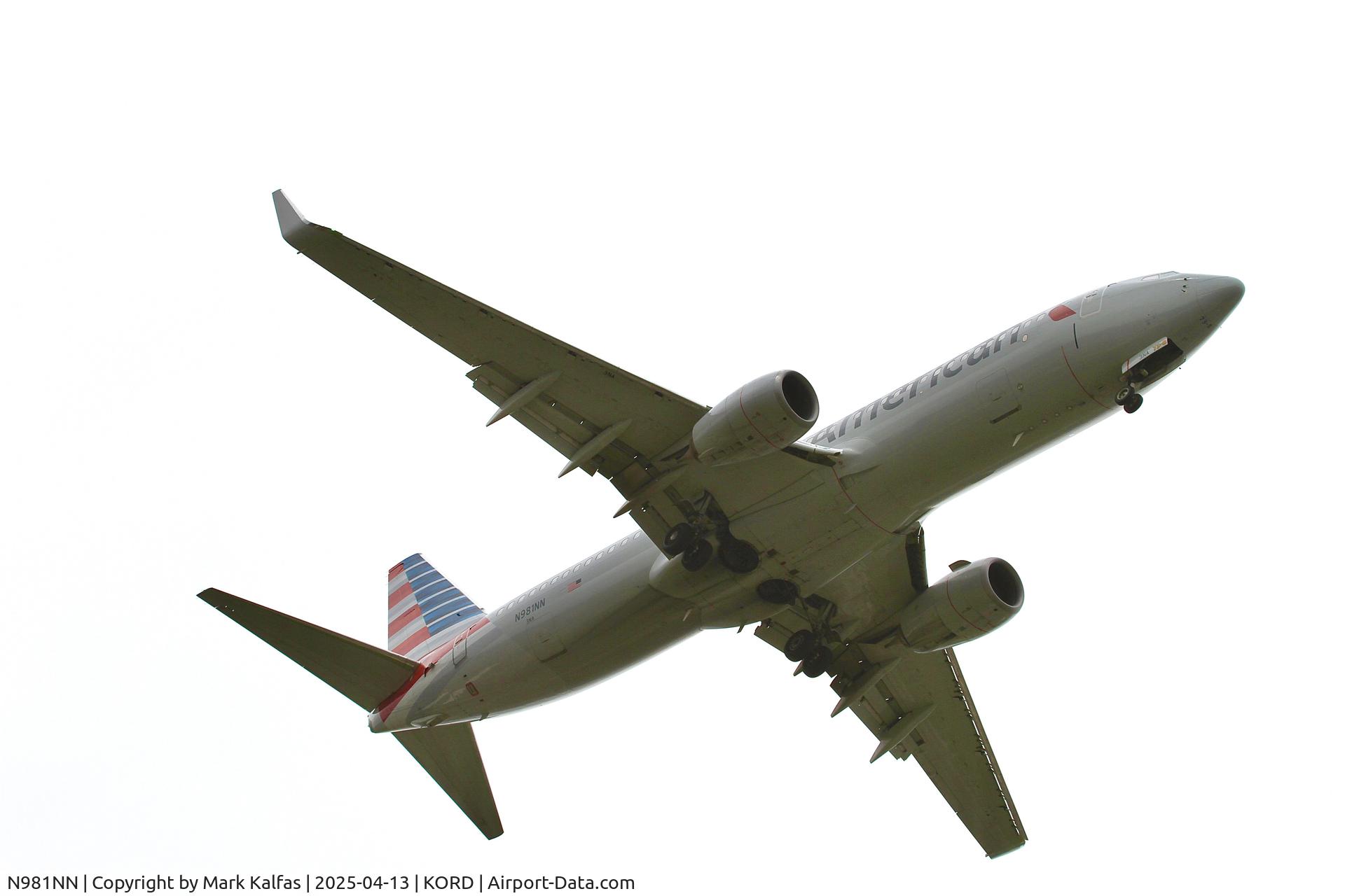 N981NN, 2015 Boeing 737-823 C/N 31230, B738 American Airlines Boeing 737-823 N981NN 10C approach KORD