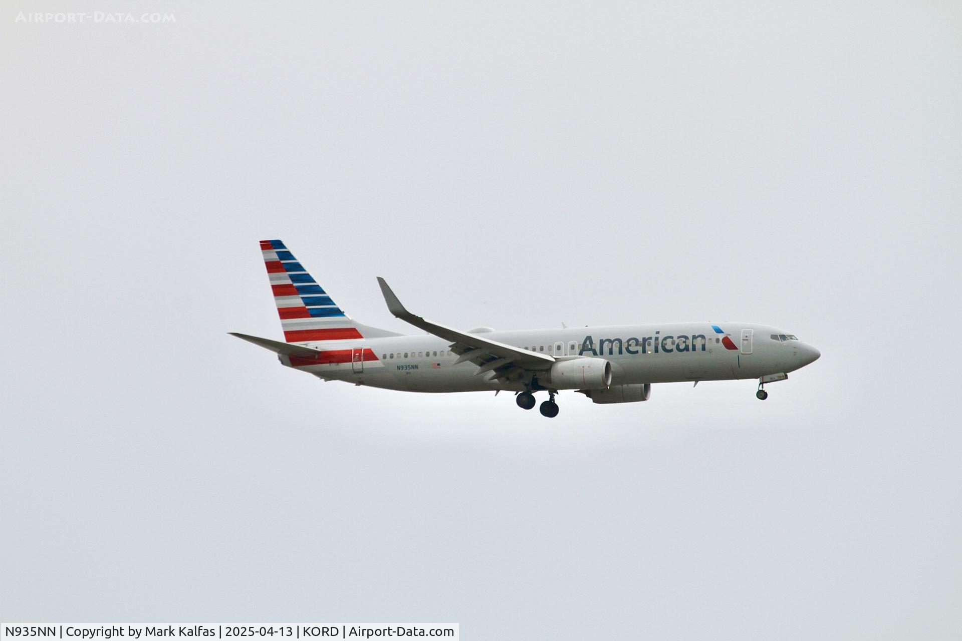N935NN, 2013 Boeing 737-823 C/N 33231, B738 American Airlines Boeing 737-823 N935NN arriving 10C KORD
