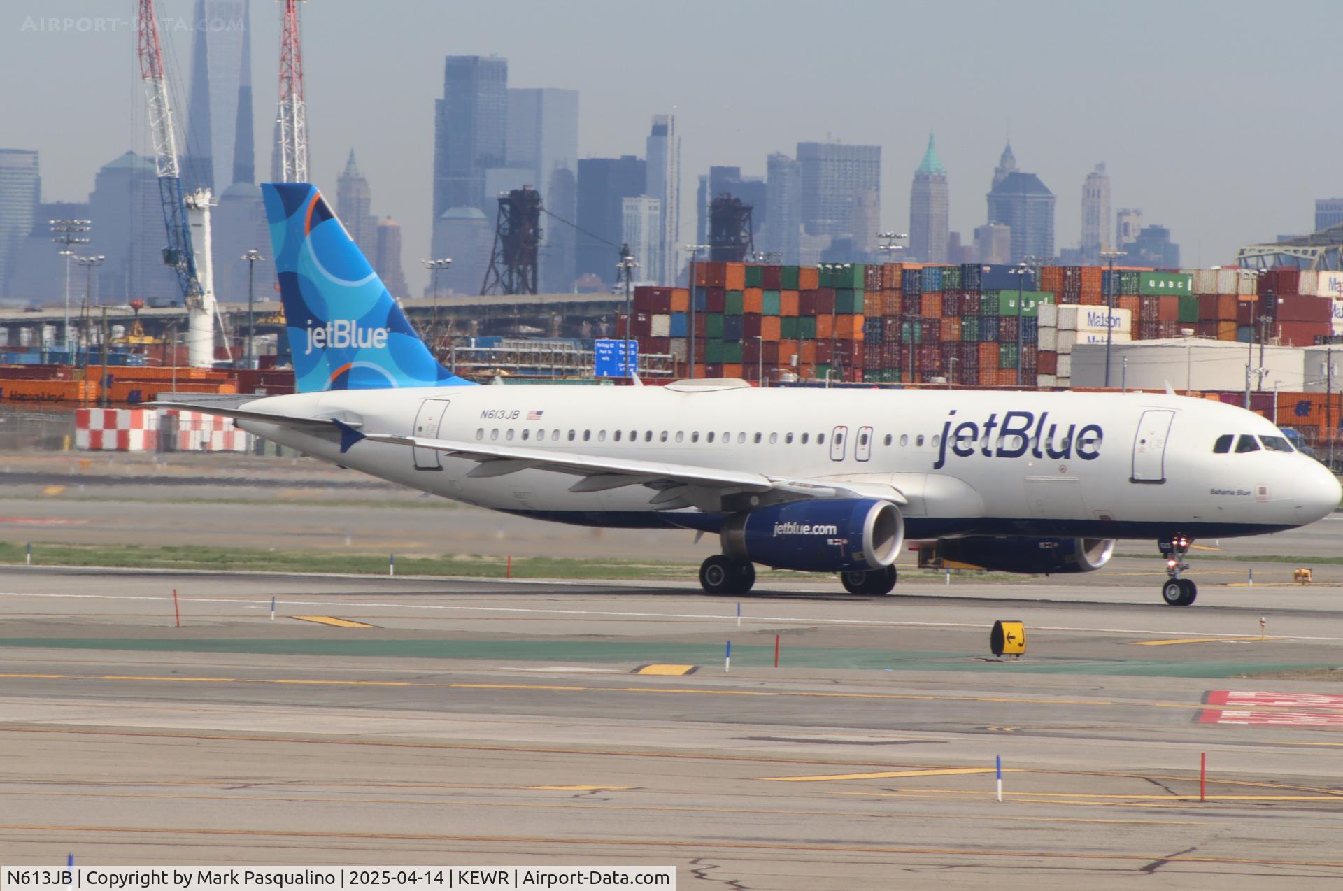 N613JB, 2005 Airbus A320-232 C/N 2449, Airbus A320-232