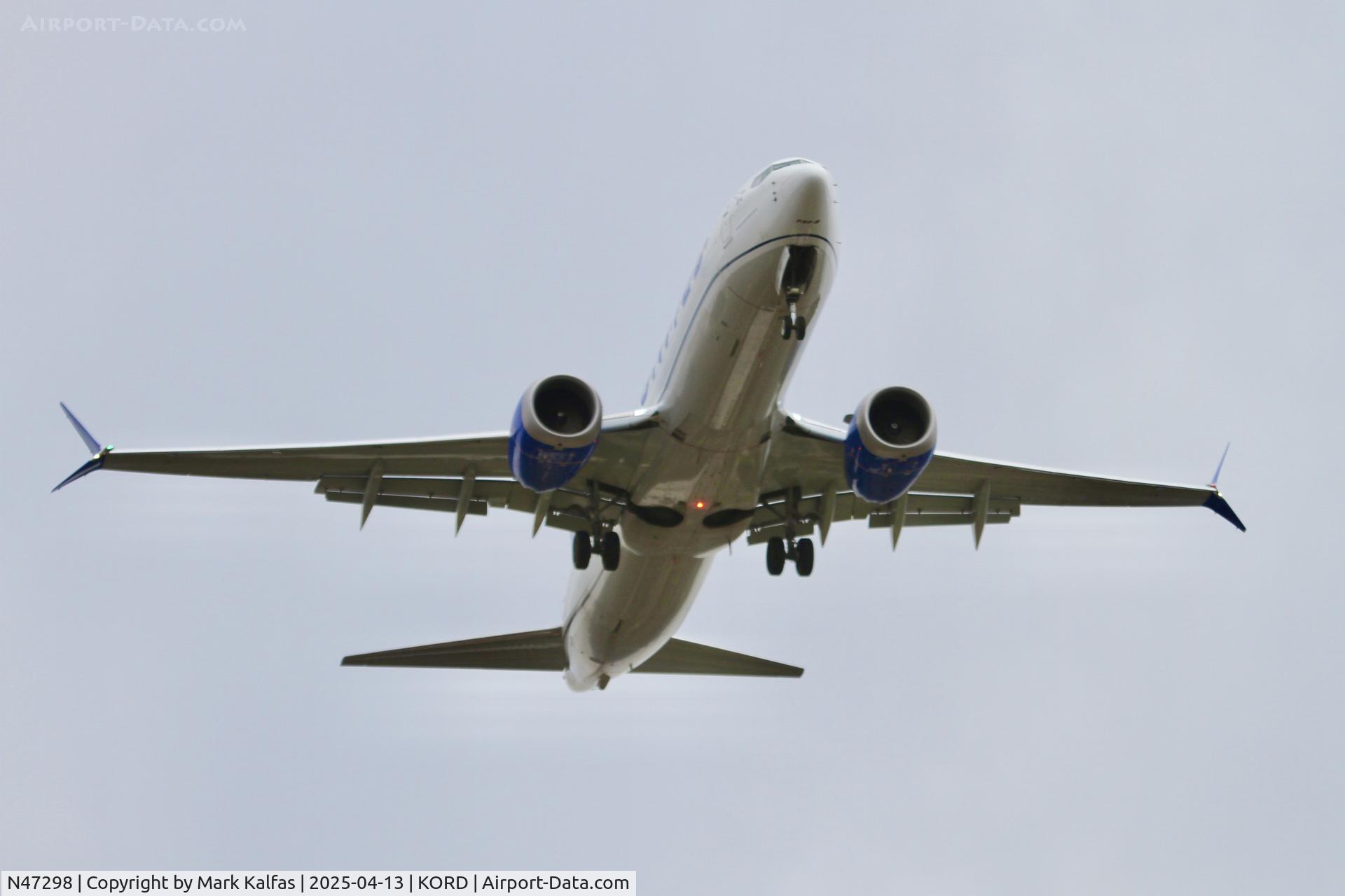 N47298, 2024 Boeing 737 Max 8 C/N 67611, B38M United Airlines Boeing 737 MAX 8 N47298 arriving on 10R KORD