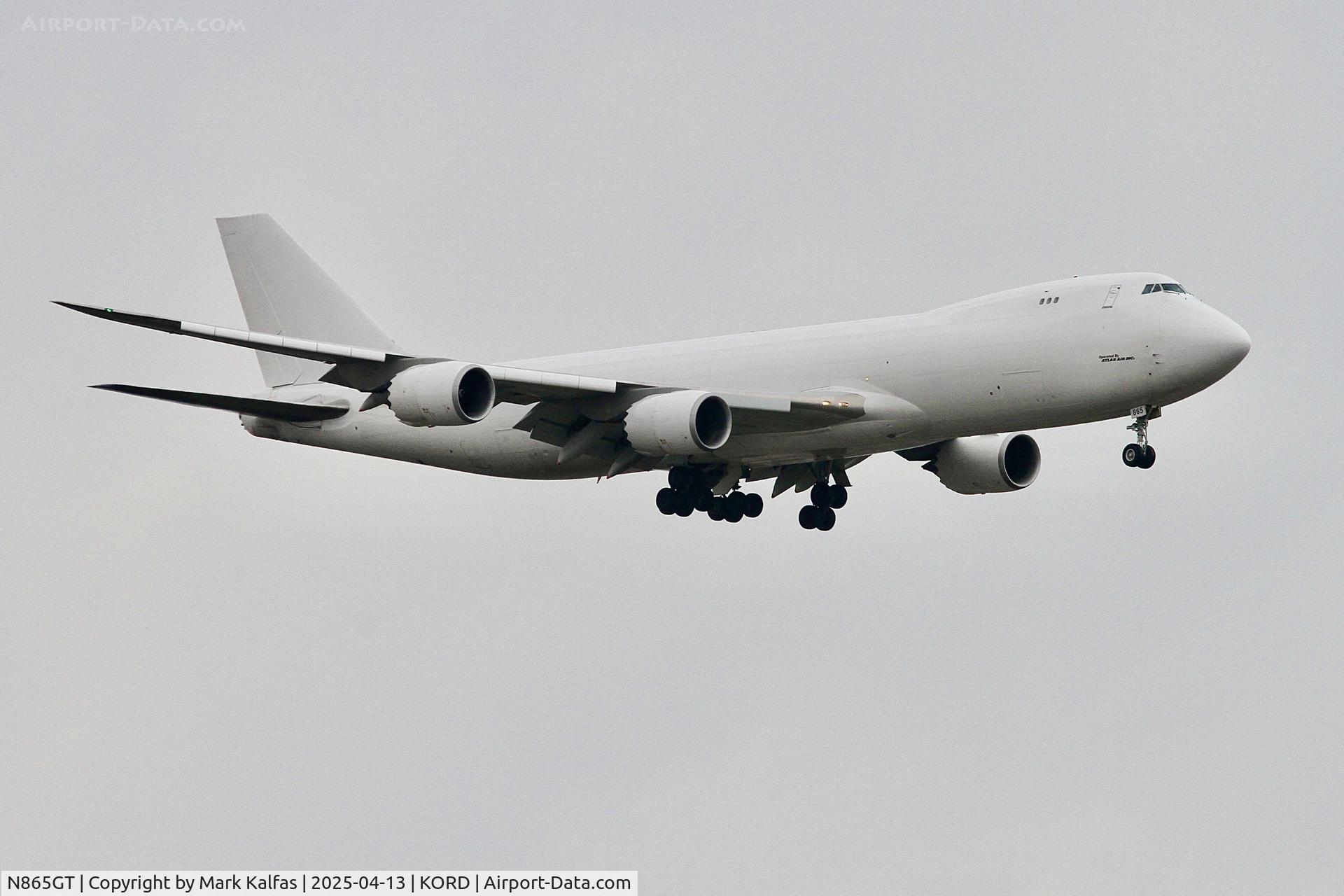 N865GT, 2014 Boeing 747-83QF C/N 60118, B748 Altas Air Boeing 747-83QF, N865GT arriving on 10C KORD.