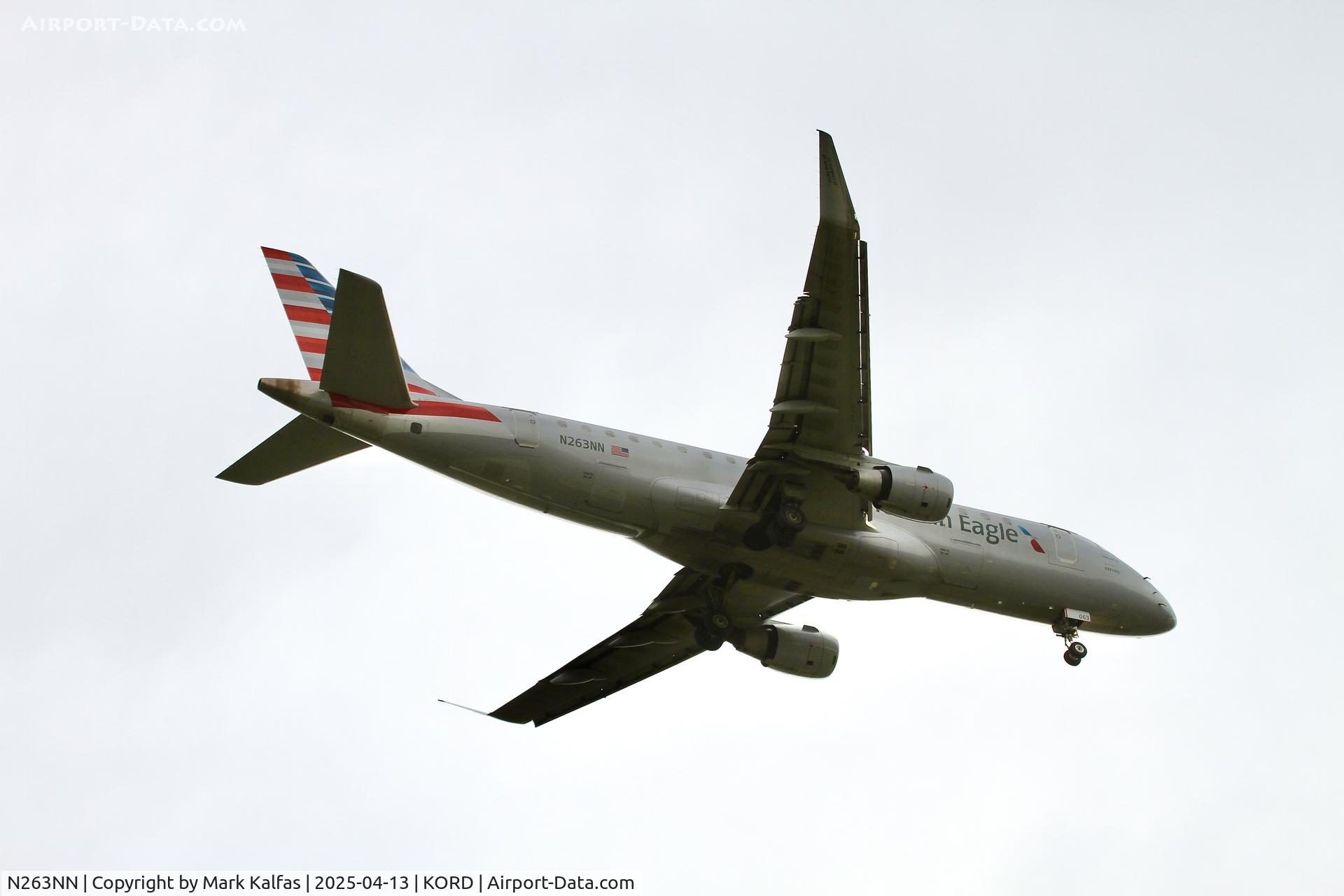 N263NN, 2017 Embraer 175LR (ERJ-170-200LR) C/N 17000703, E170 Envoy Air / American Eagle Embraer 175LR (ERJ-170-200LR) N263NN arriving on 10R KORD