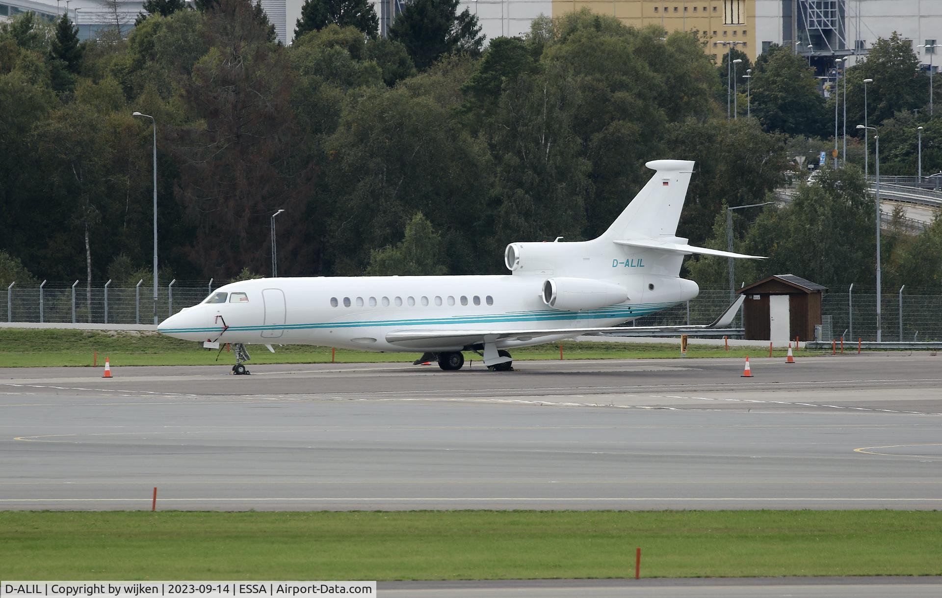 D-ALIL, 2012 Dassault Falcon 7X C/N 179, Ramp M