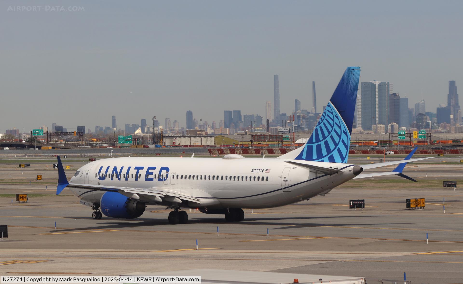 N27274, Boeing 737-8 MAX C/N 67529, Boeing 737-8 MAX