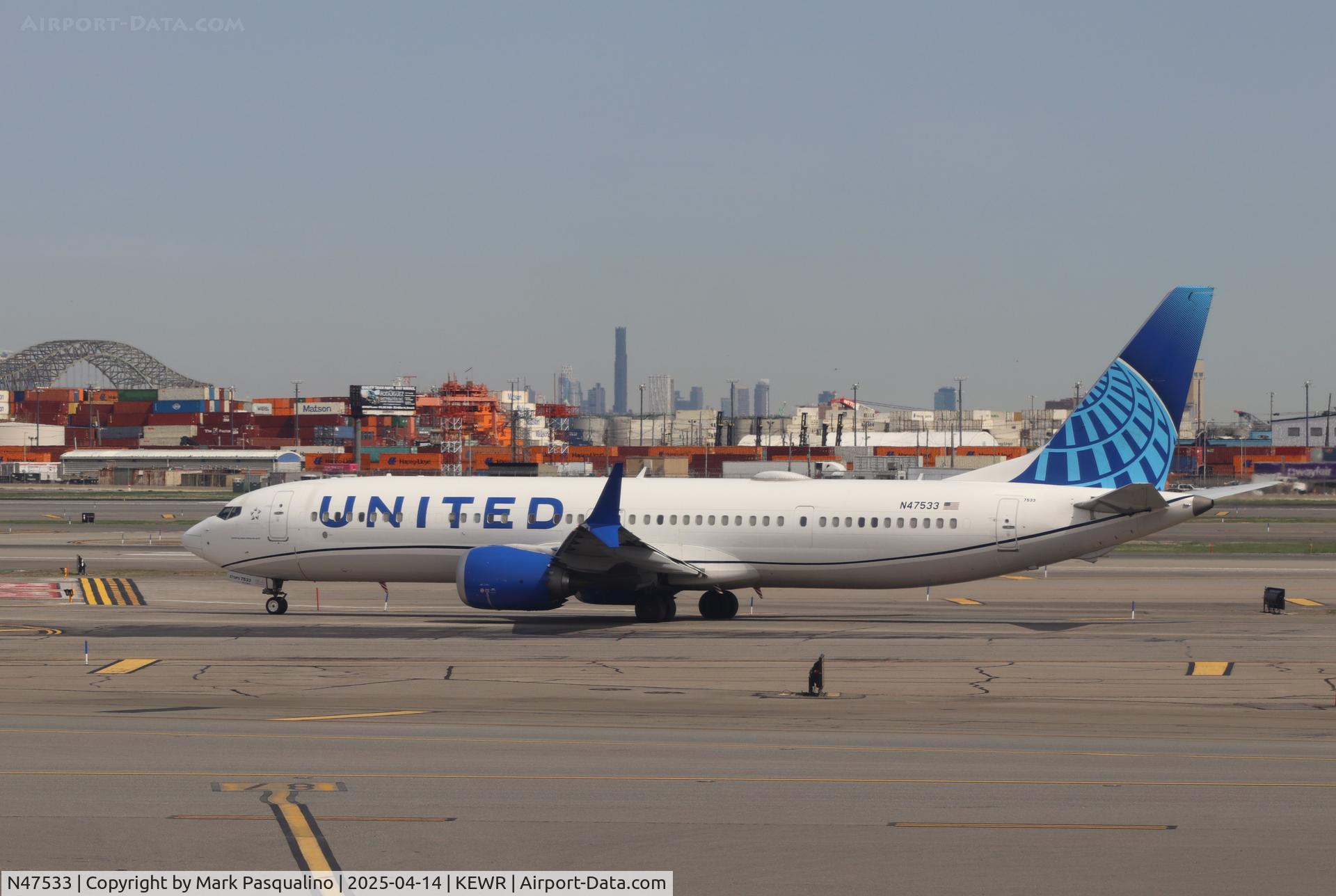 N47533, 2022 Boeing 737-9 MAX C/N 66120, Boeing 737-9 MAX
