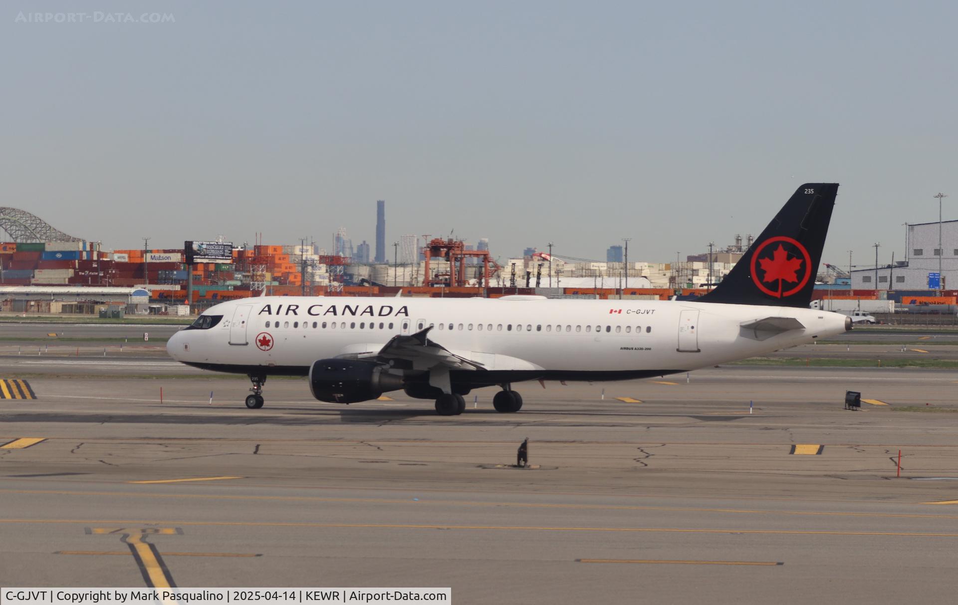 C-GJVT, 2002 Airbus A320-214 C/N 1719, Airbus A320-214